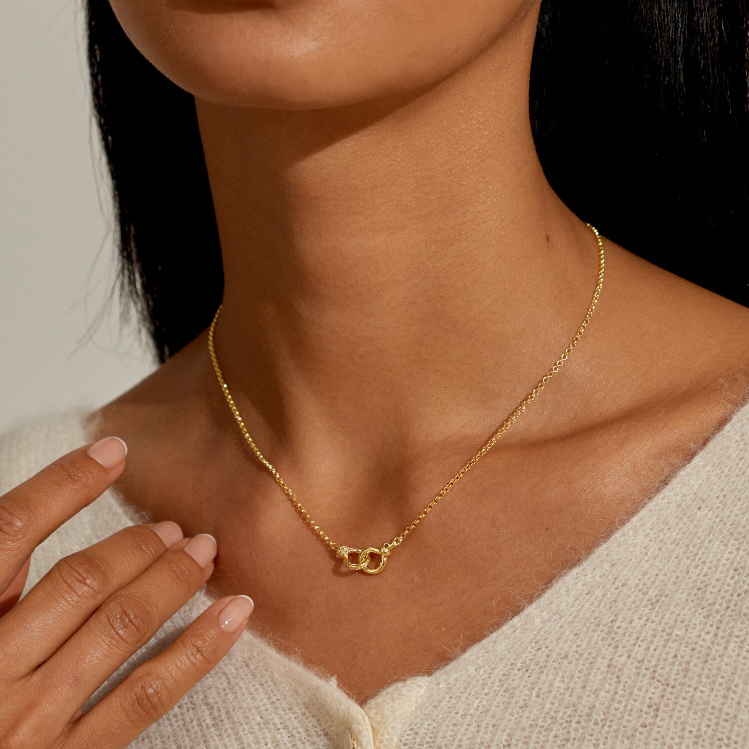 Joma Jewellery - Evermore - Linked knot
