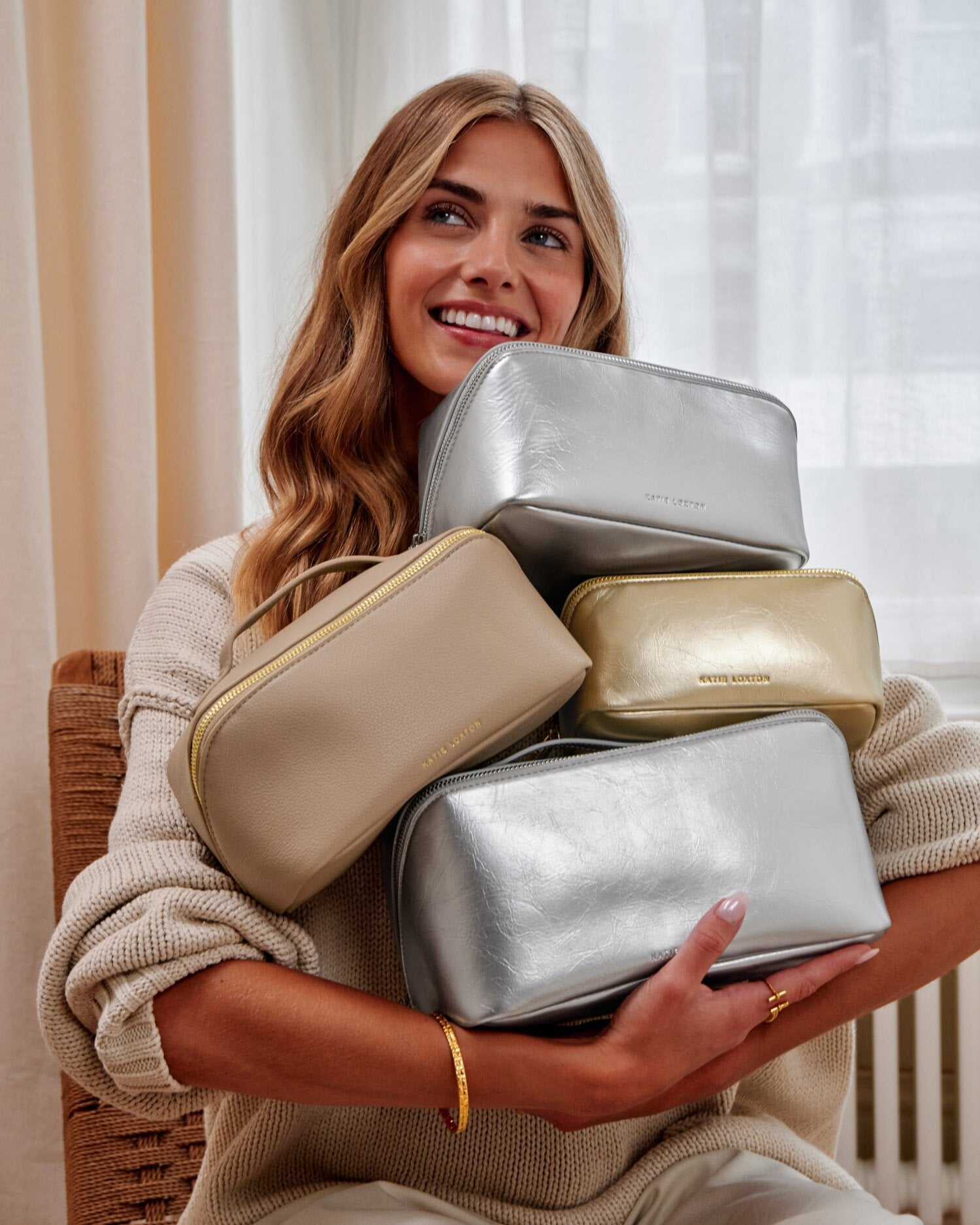 Katie Loxton - Fold-Out Mirror Makeup Up Bag