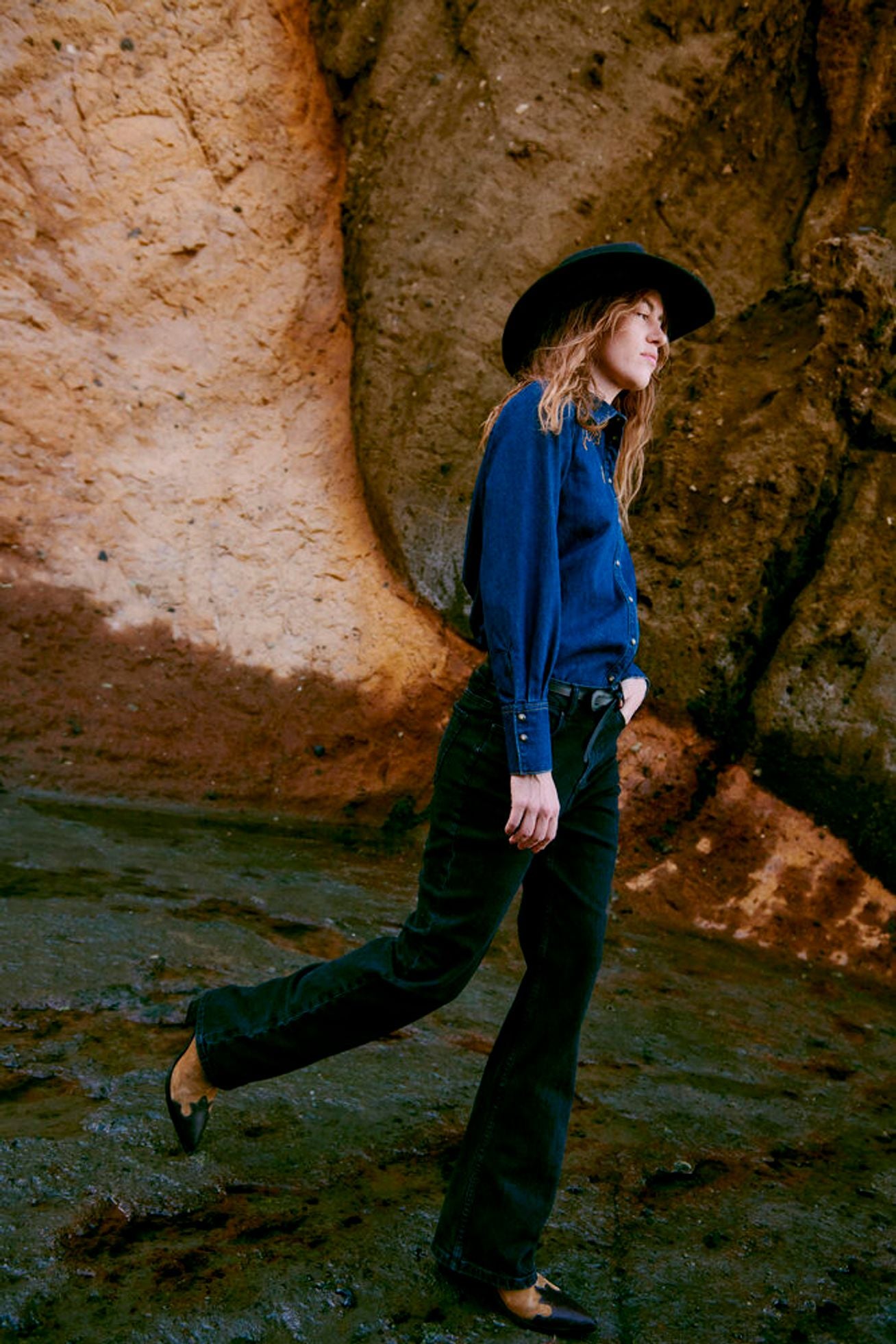 Byoung - Lara Bootcut Jeans