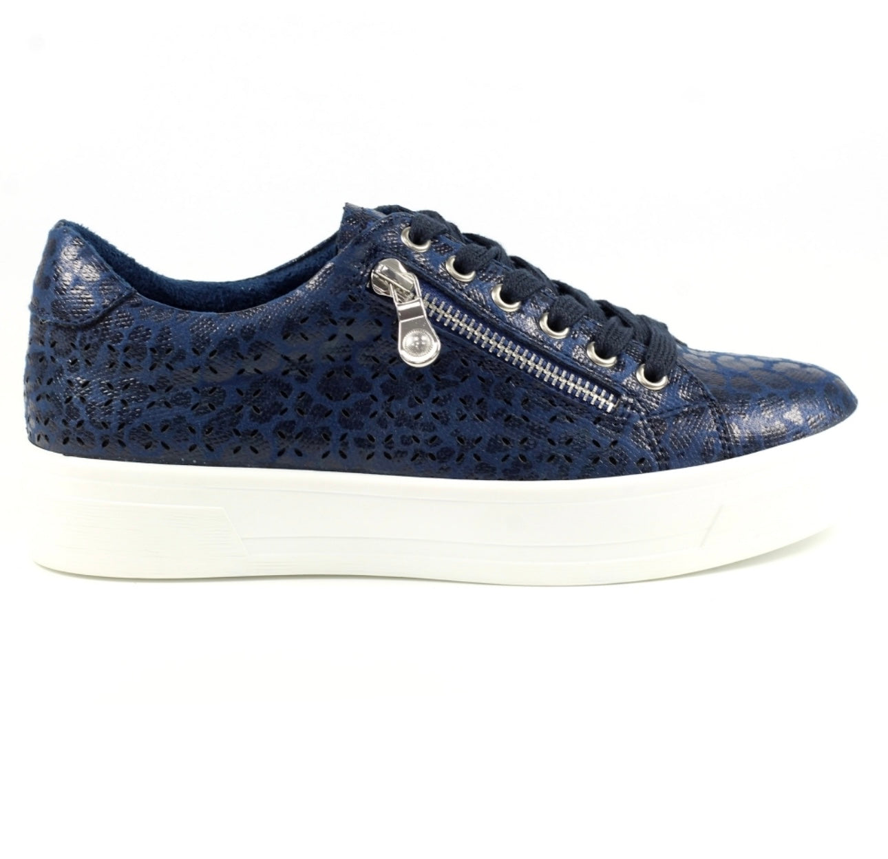 Lunar - Charm trainers