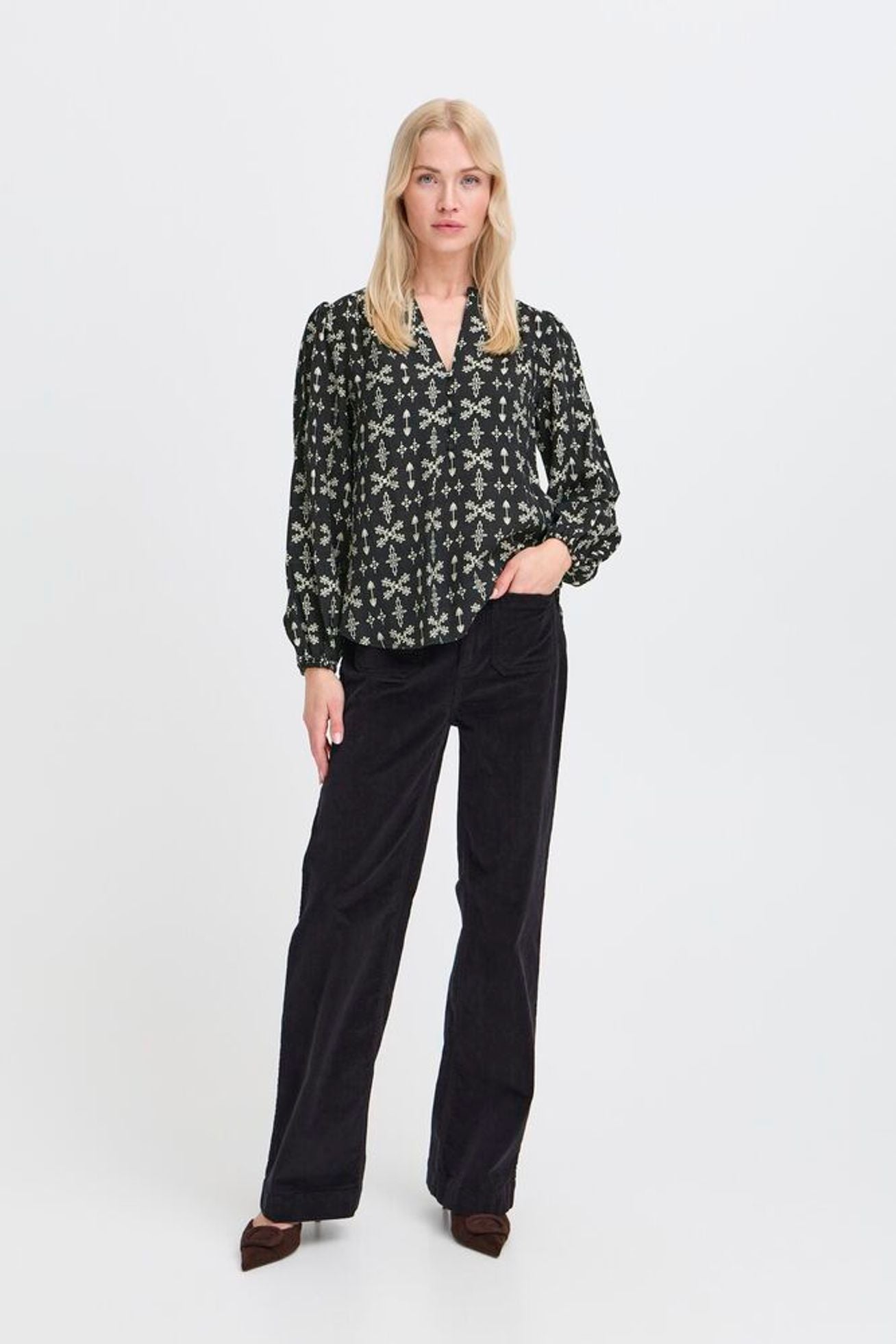 Byoung - Igava Blouse