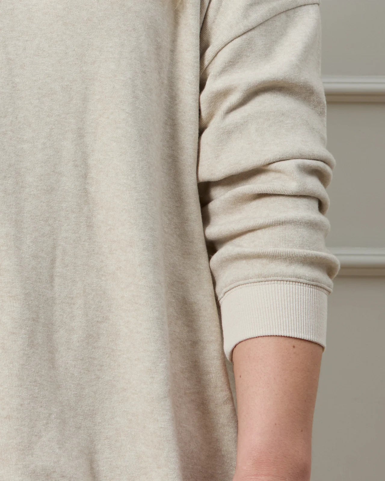 Chalk - Belinda Sleeve Garter