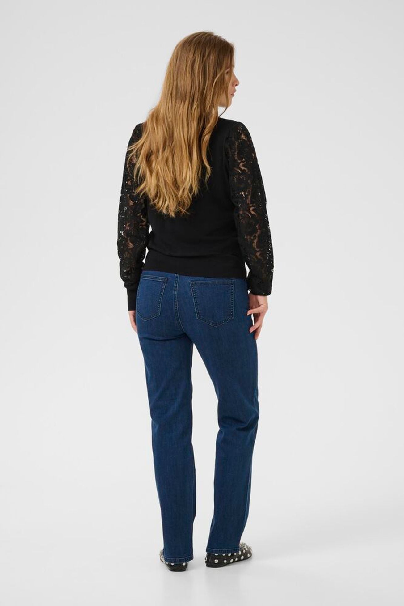 Culture - Annemarie Lace Pullover