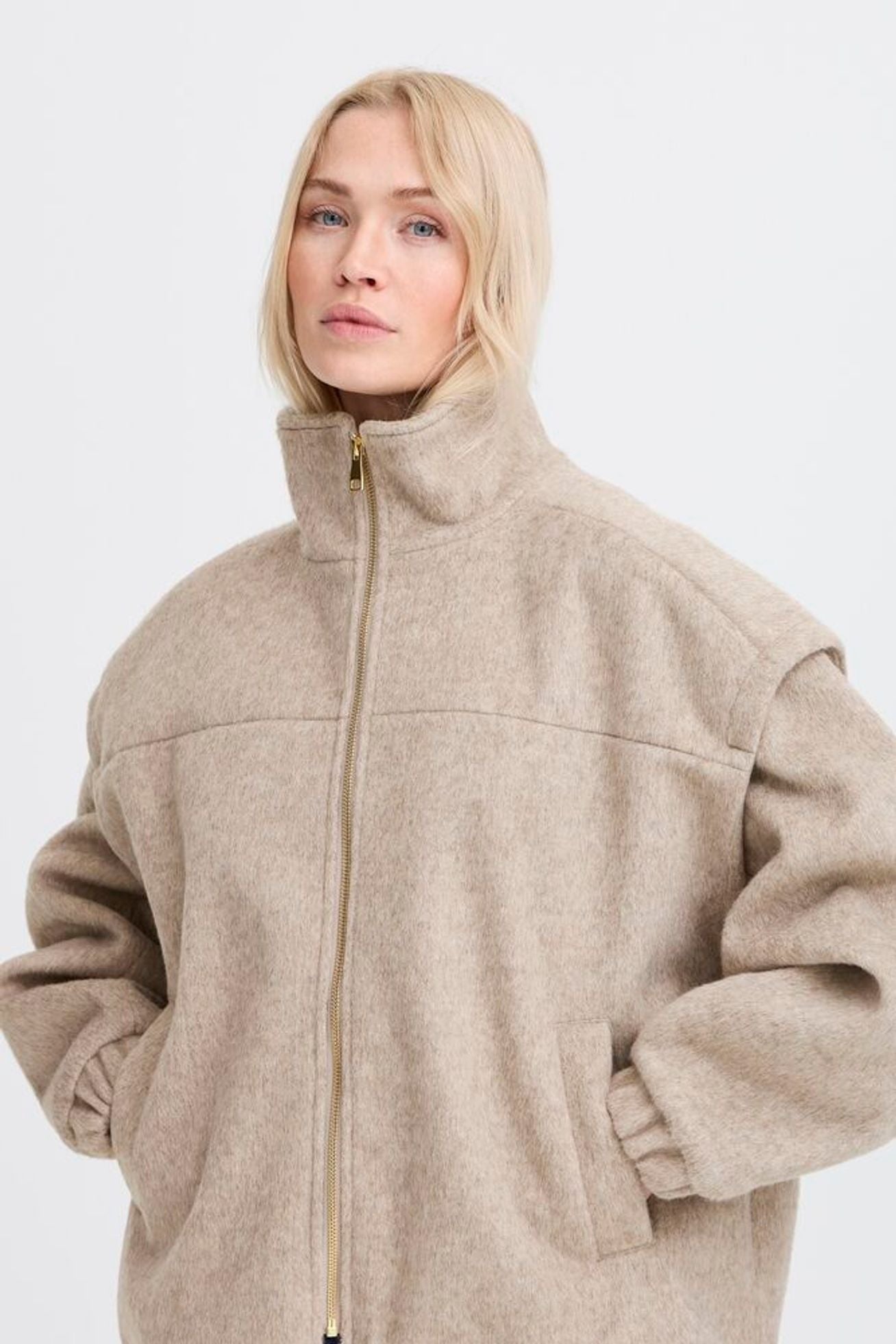 Byoung - Becila Jacket