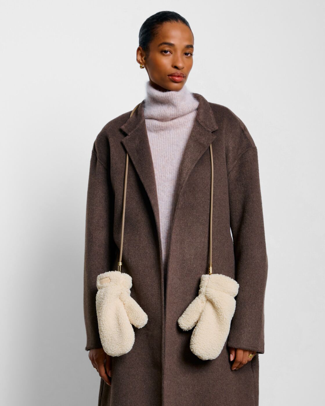 Katie Loxton - Teddy Mittens with Cord