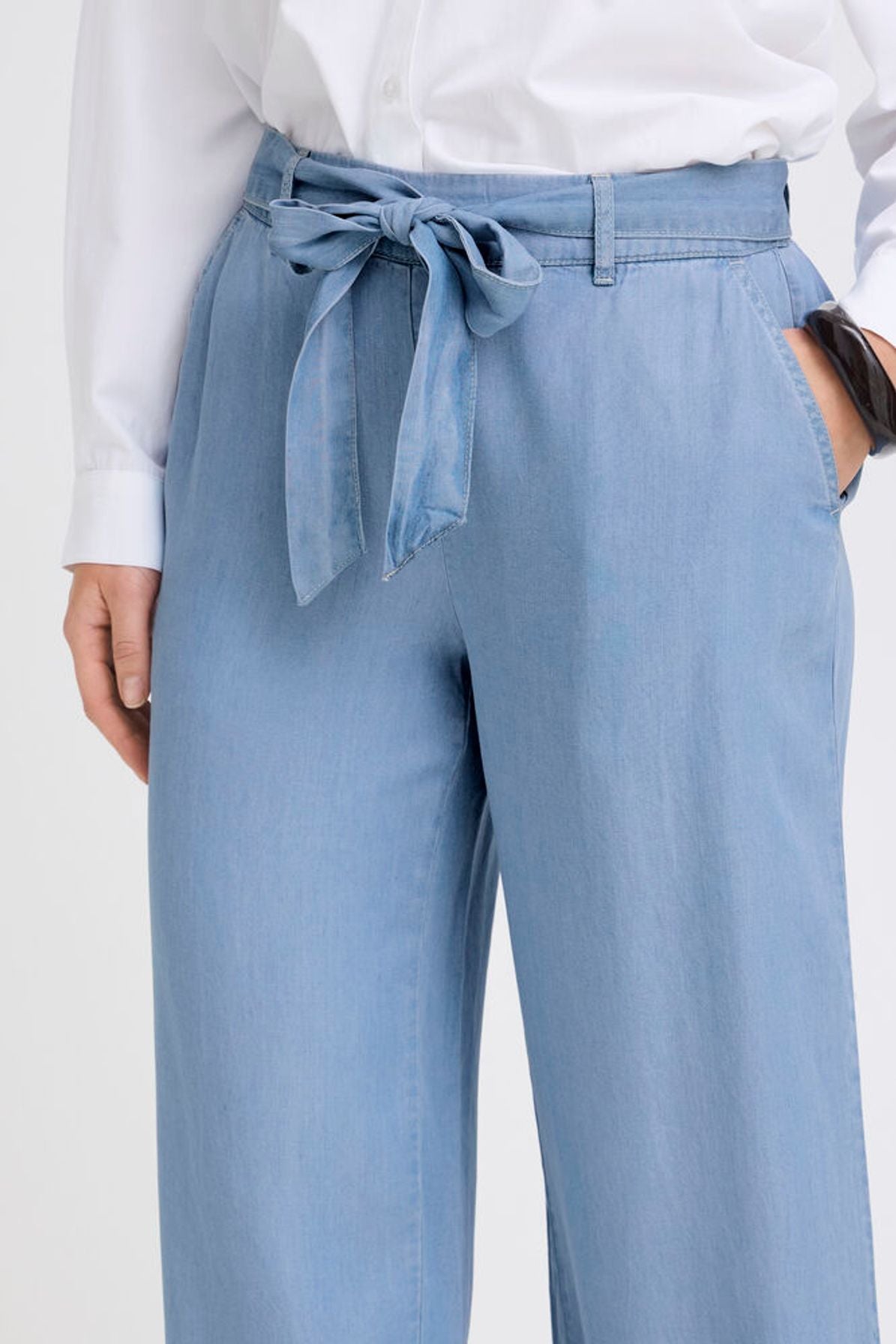 Byoung - Kosmo Crop Pants