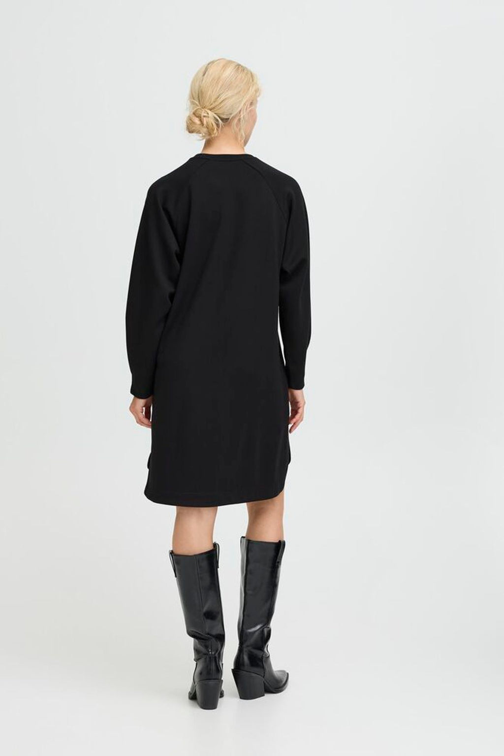 Byoung - Pusti LS Pleat Dress