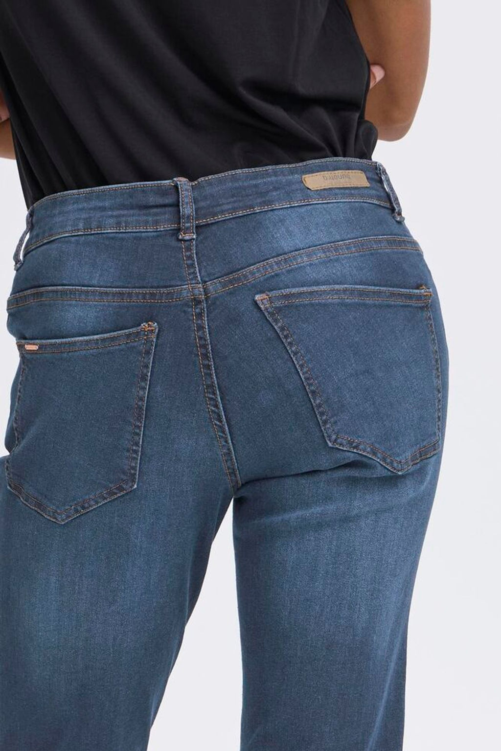 Byoung - Luni Straight Jeans