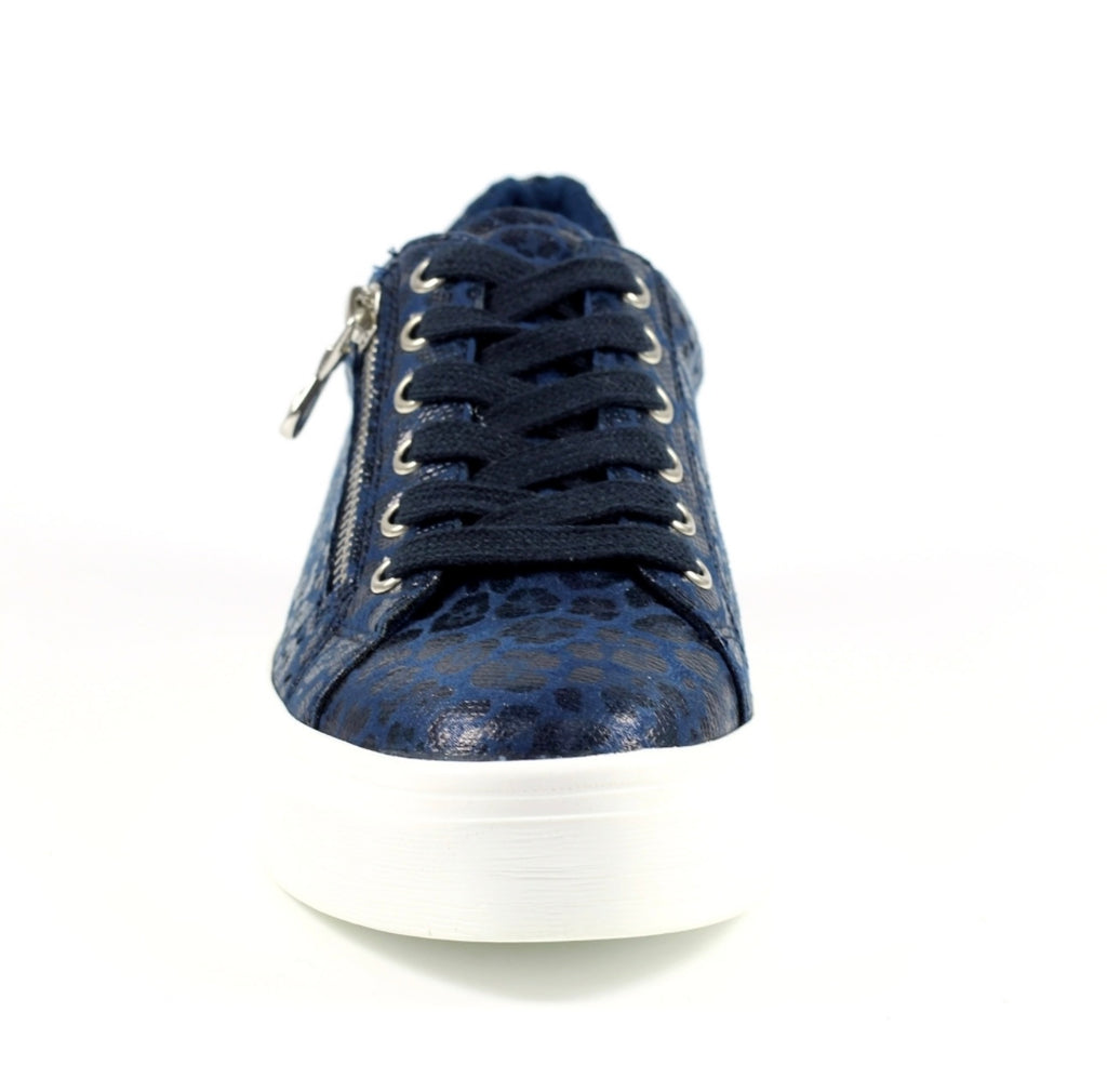 Lunar - Charm trainers
