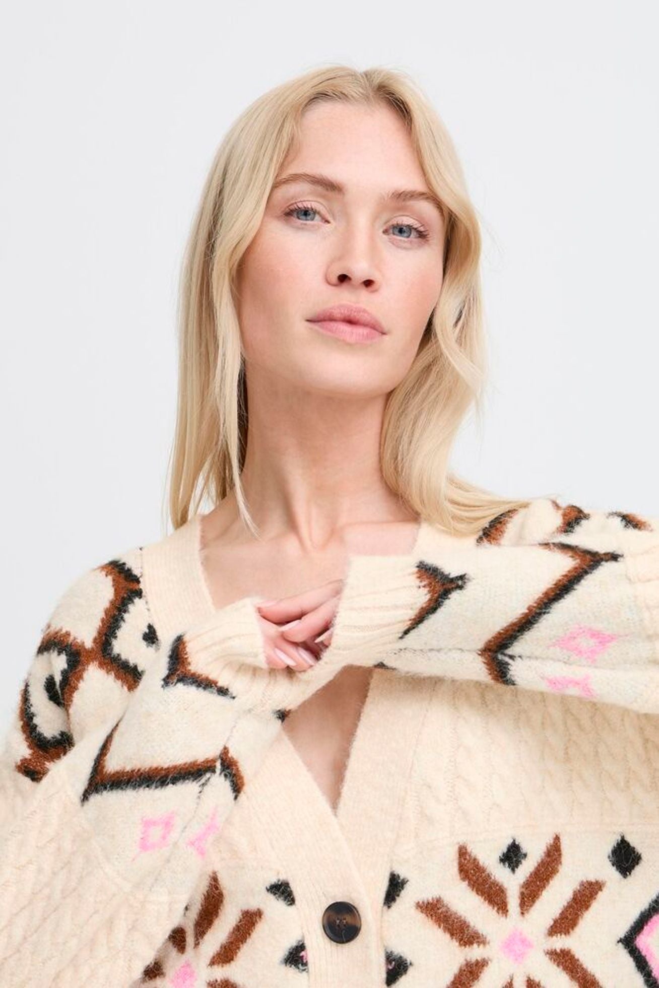 Byoung - Melpa Cardigan
