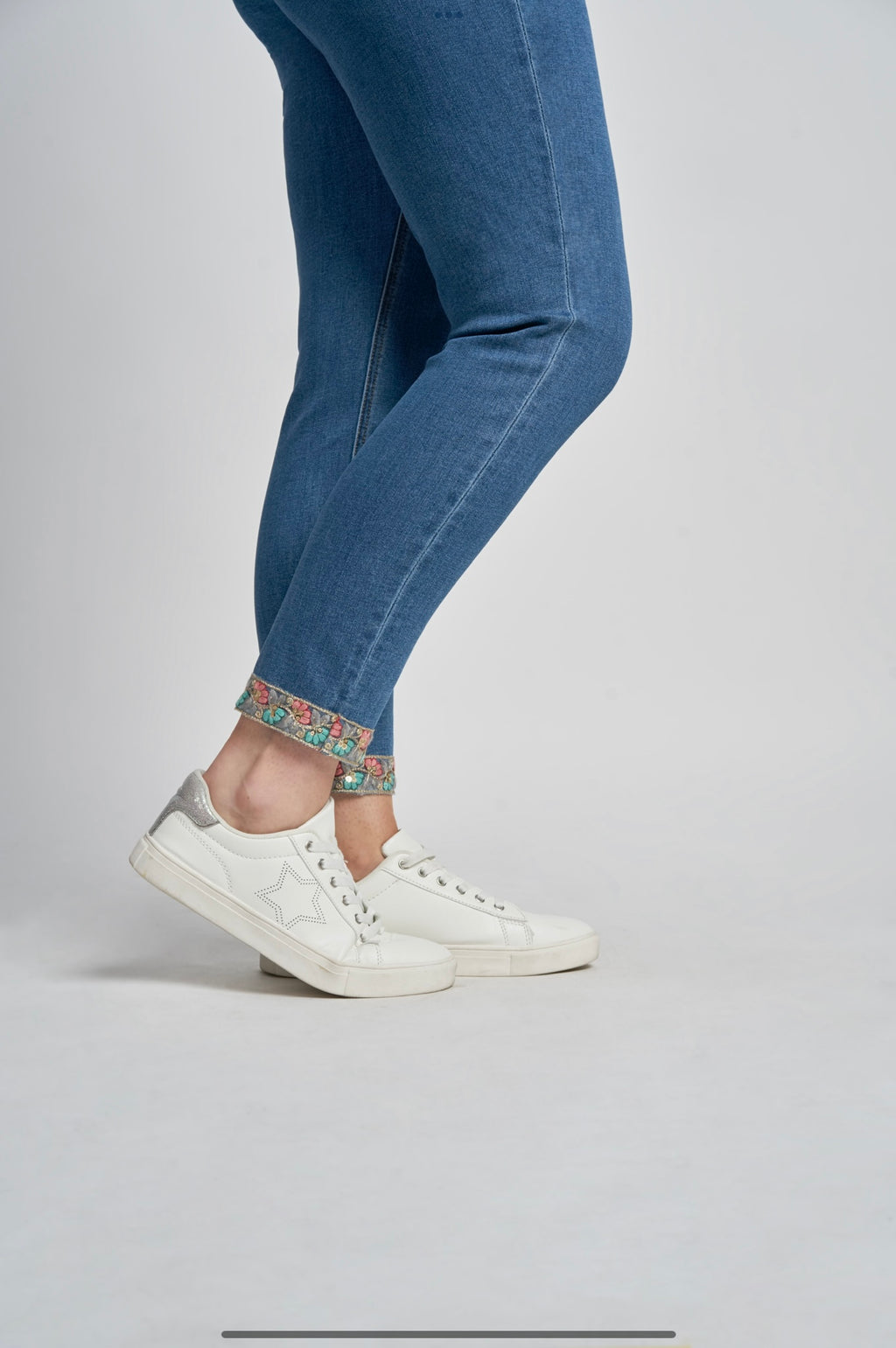 Pinns - Lili Jeans