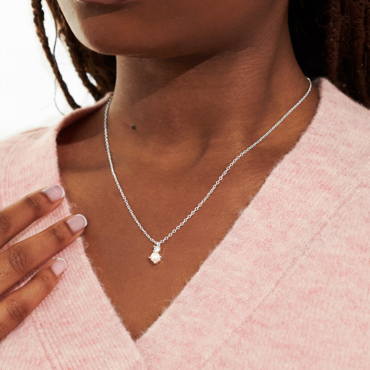 Joma Jewellery - Halo Pearl Pendant Necklace