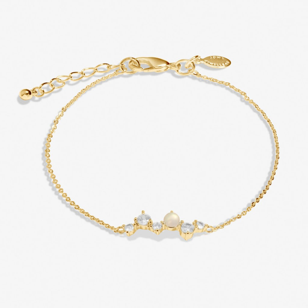 Joma Jewellery - Halo Pearl Cluster Bracelet