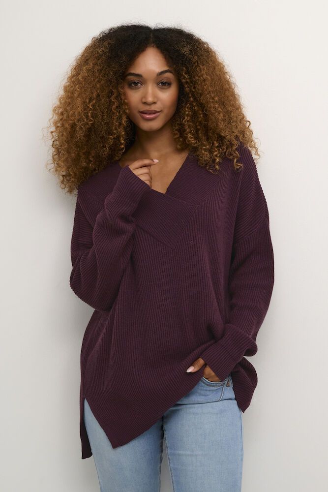 Culture - Olivia V-neck Pullover