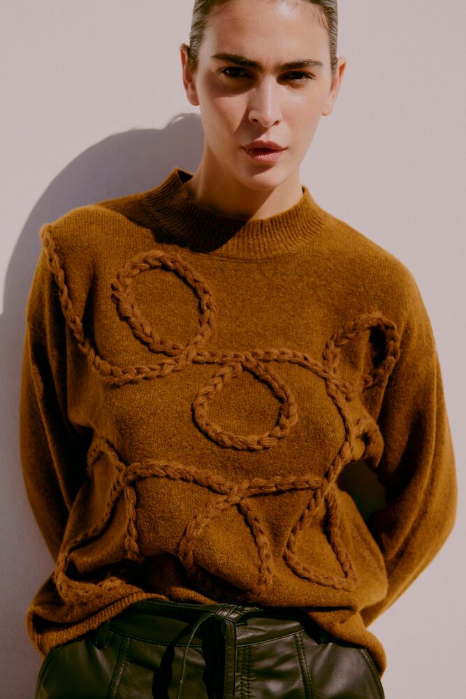 Byoung - Medi Deco Jumper