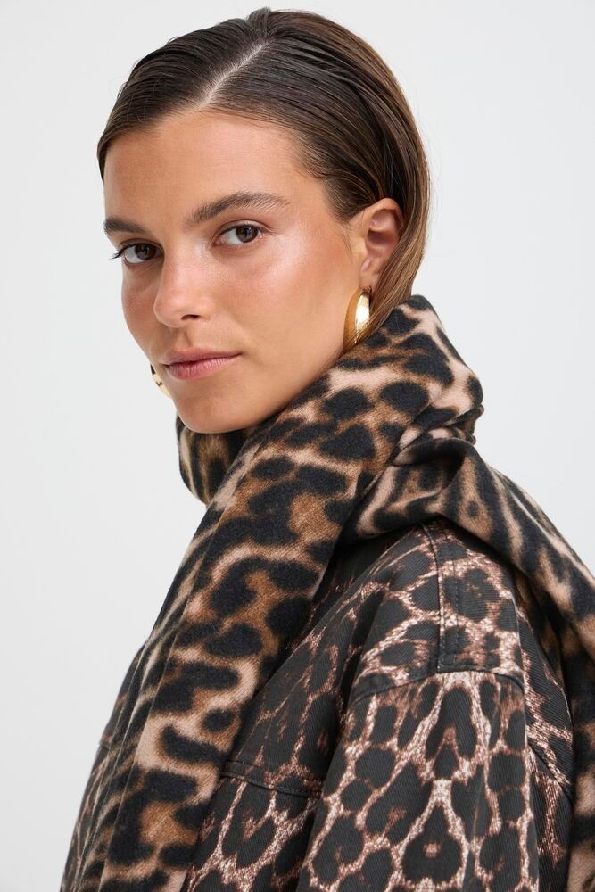 Byoung - Weopard Scarf
