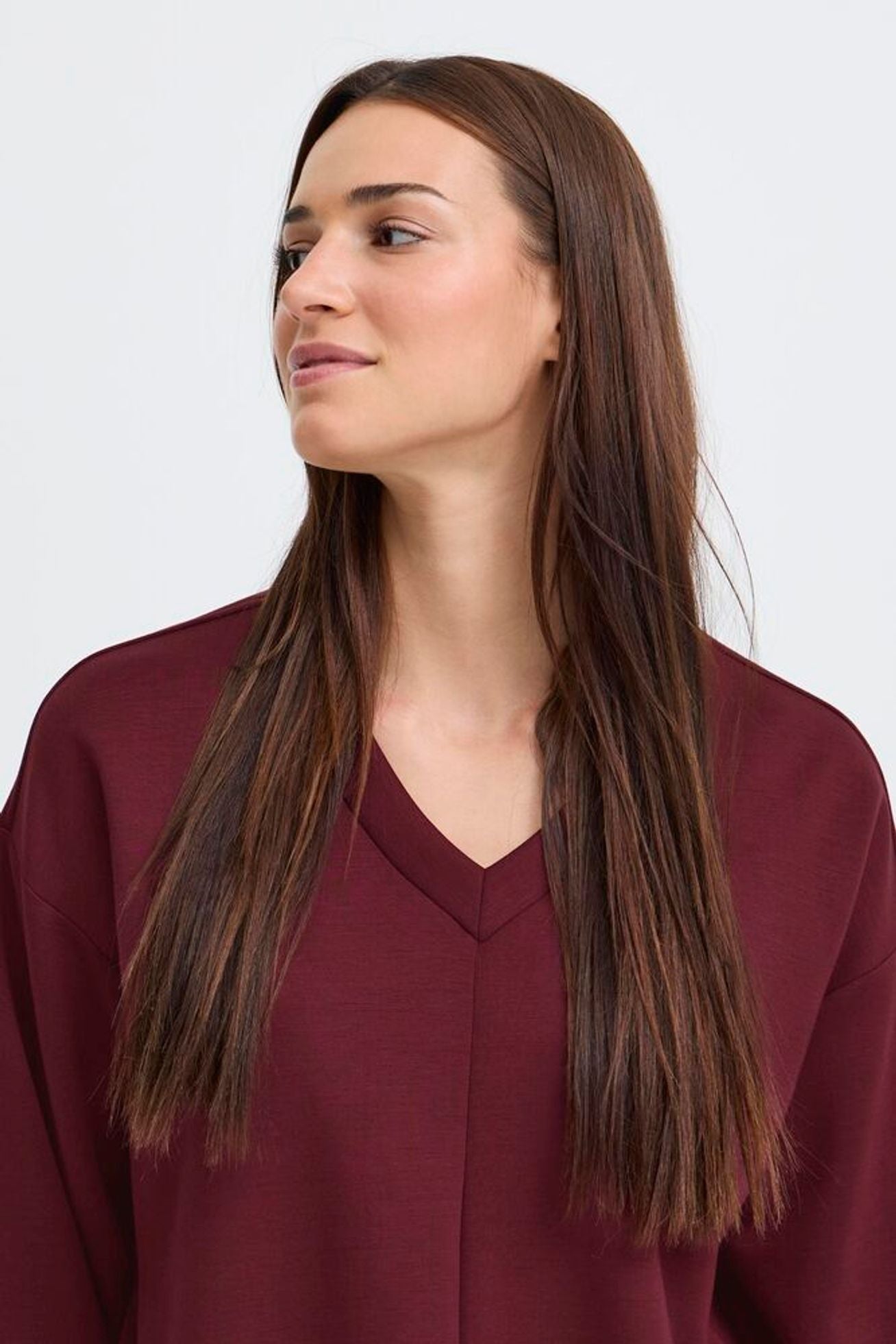 Byoung - Pusti V-neck Blouse