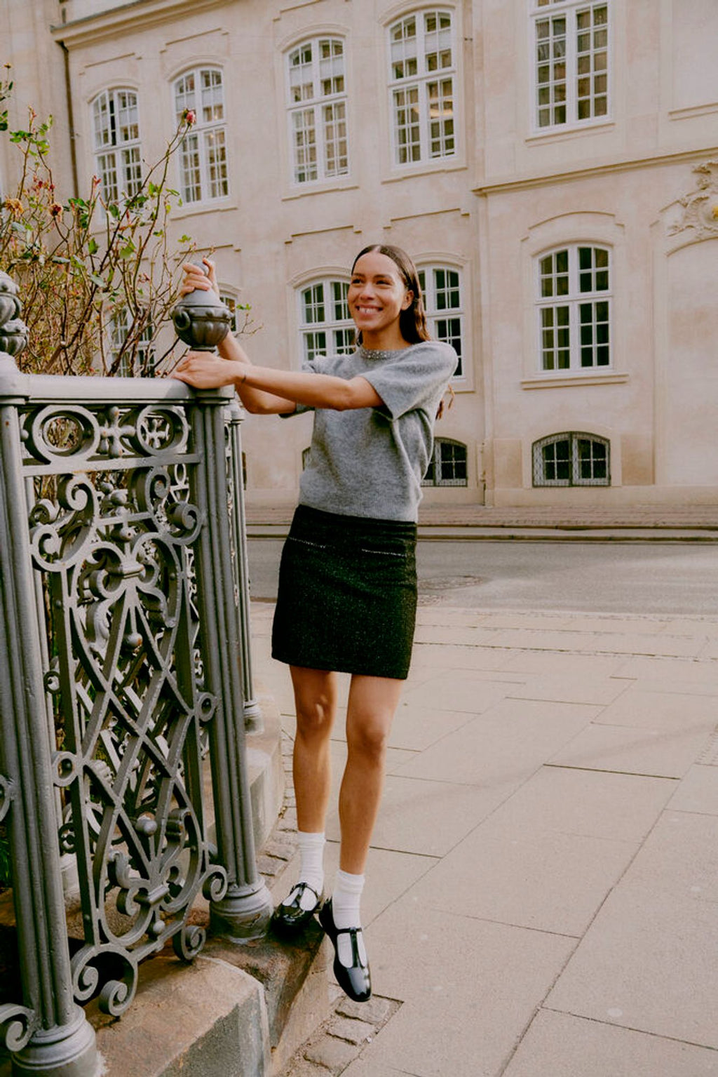 Byoung - Omea Rhinestone Short Sleeve Jumper