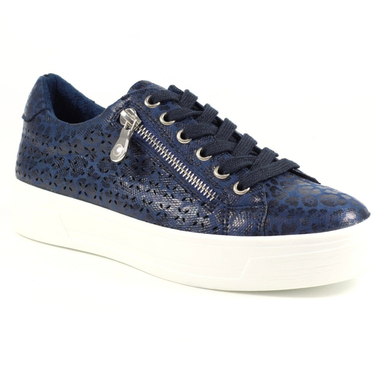 Lunar - Charm trainers