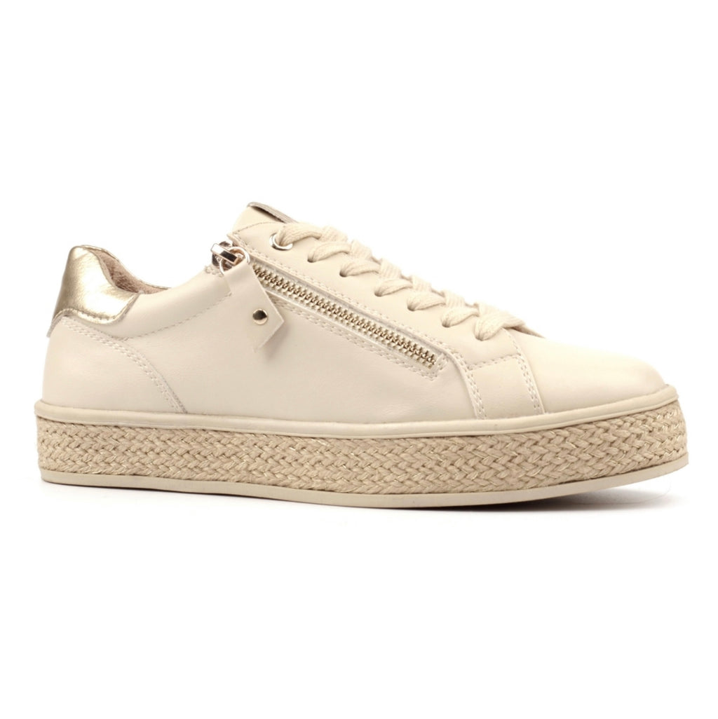 Lunar - Hallie Trainer
