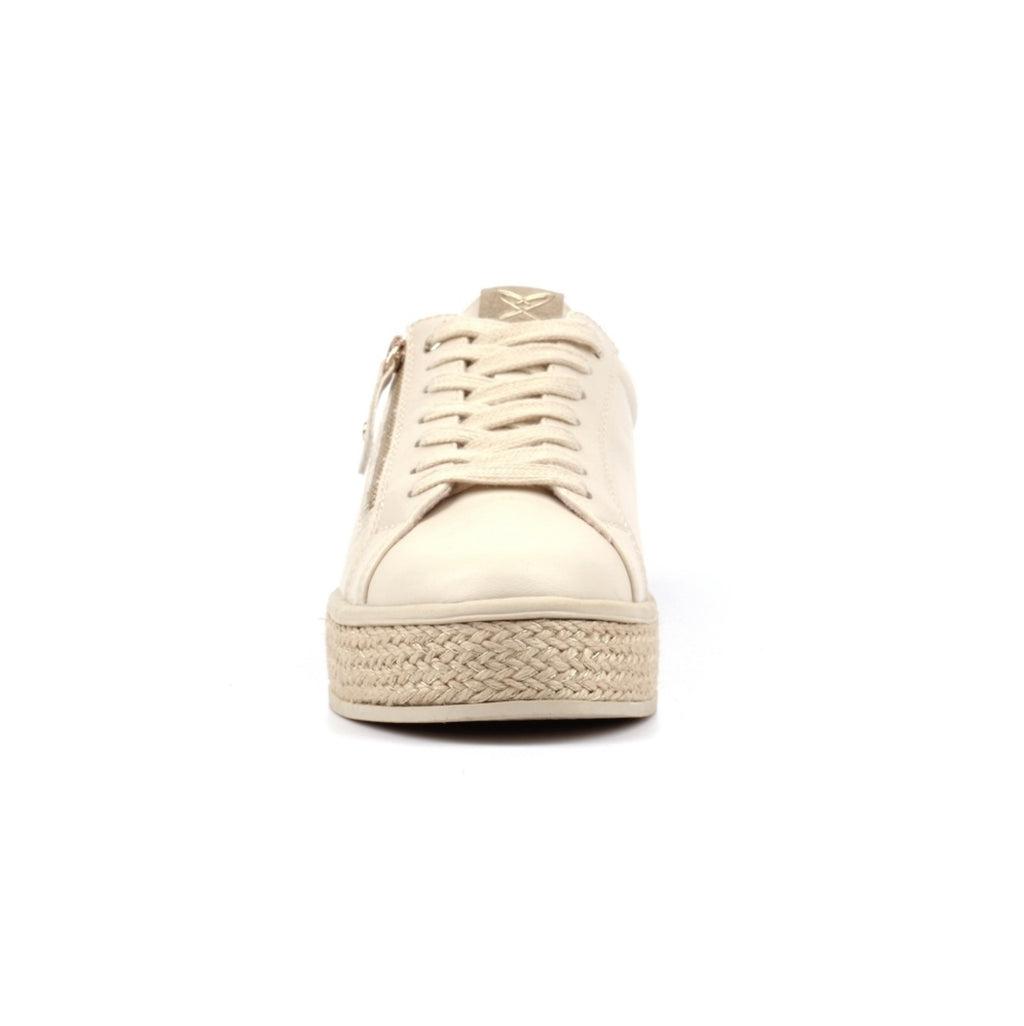 Lunar - Hallie Trainer