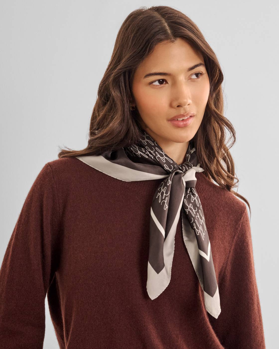 Katie Loxton - Satin Multi-way Scarf