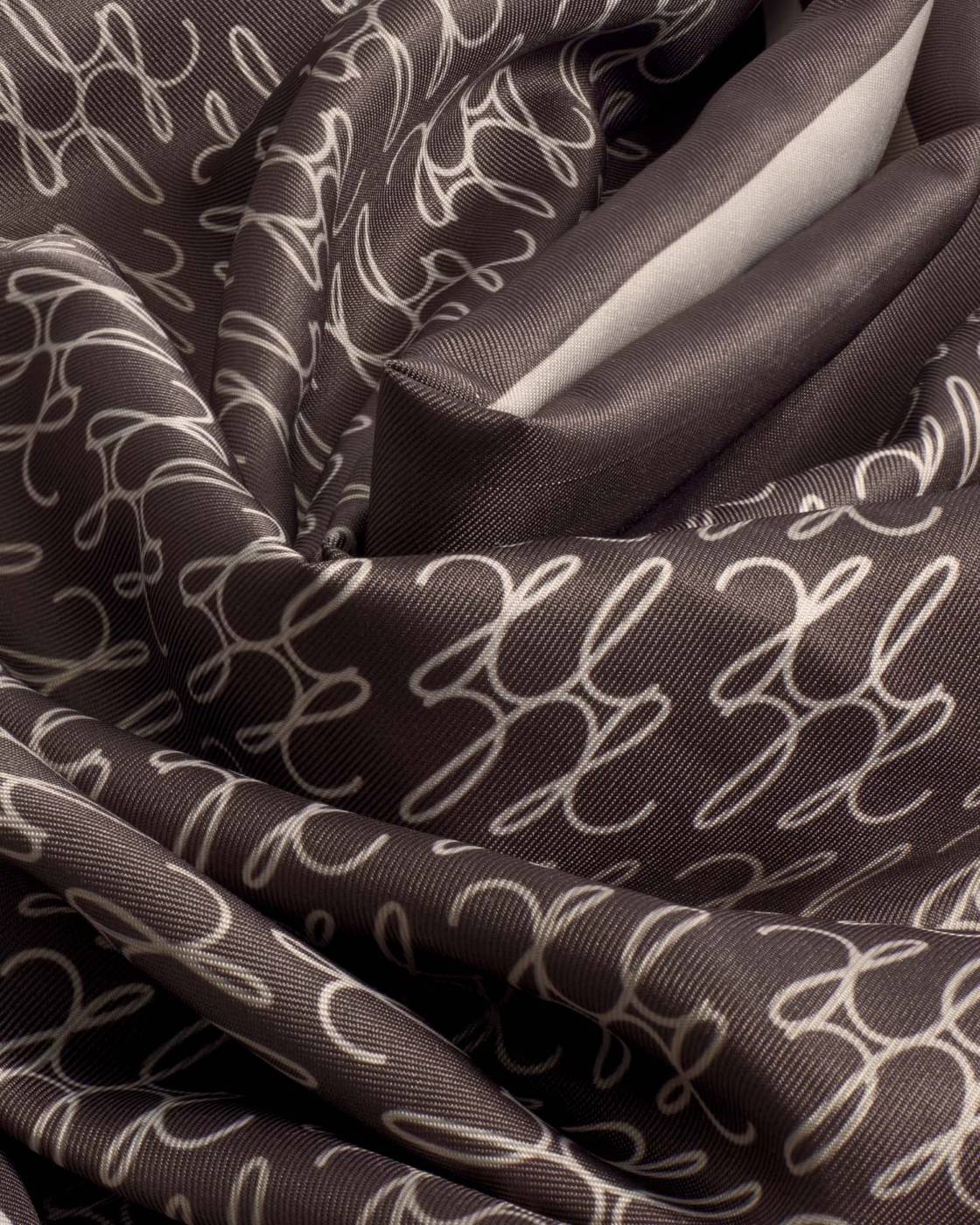 Katie Loxton - Satin Multi-way Scarf