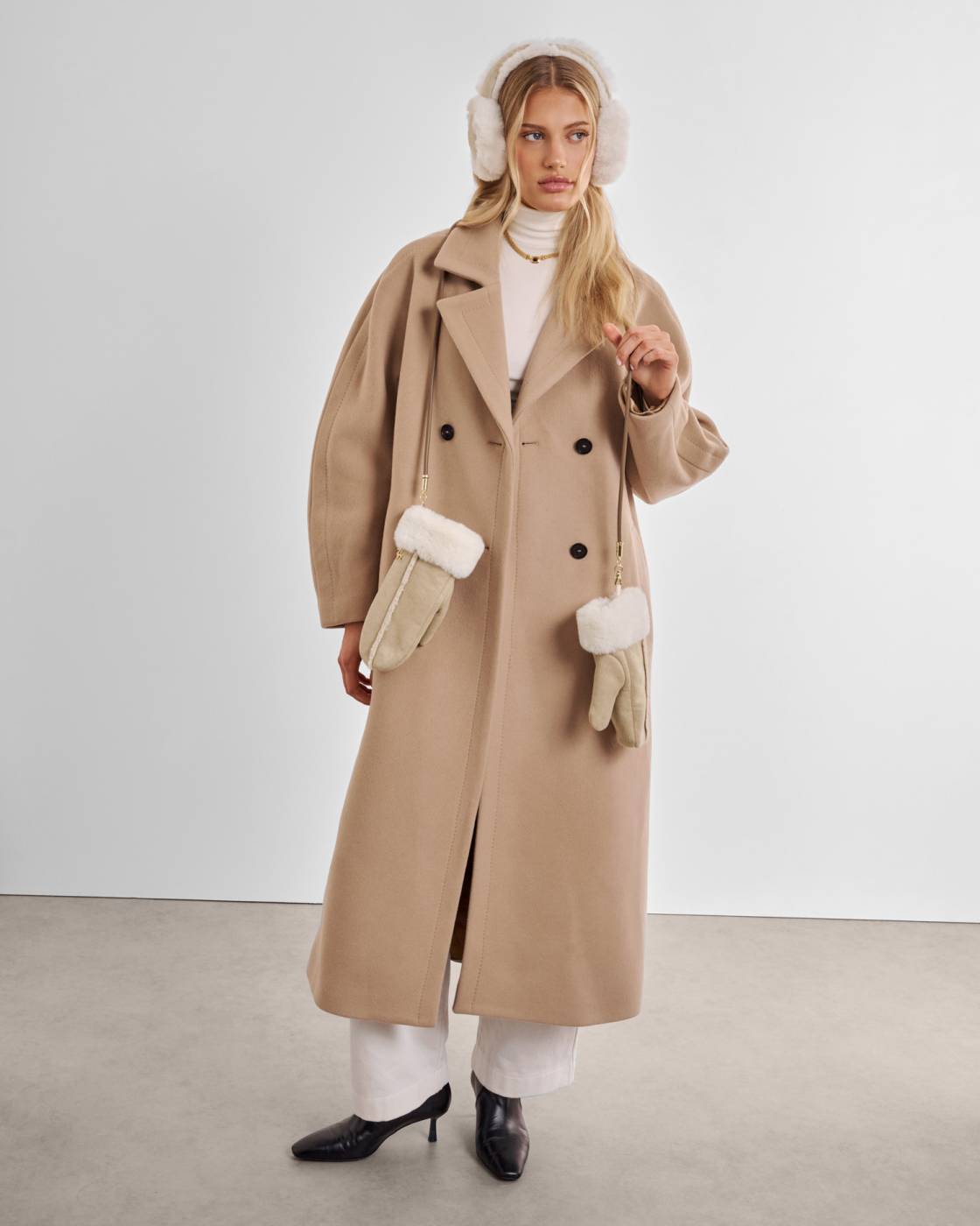 Katie Loxton - Faux Suede Mittens