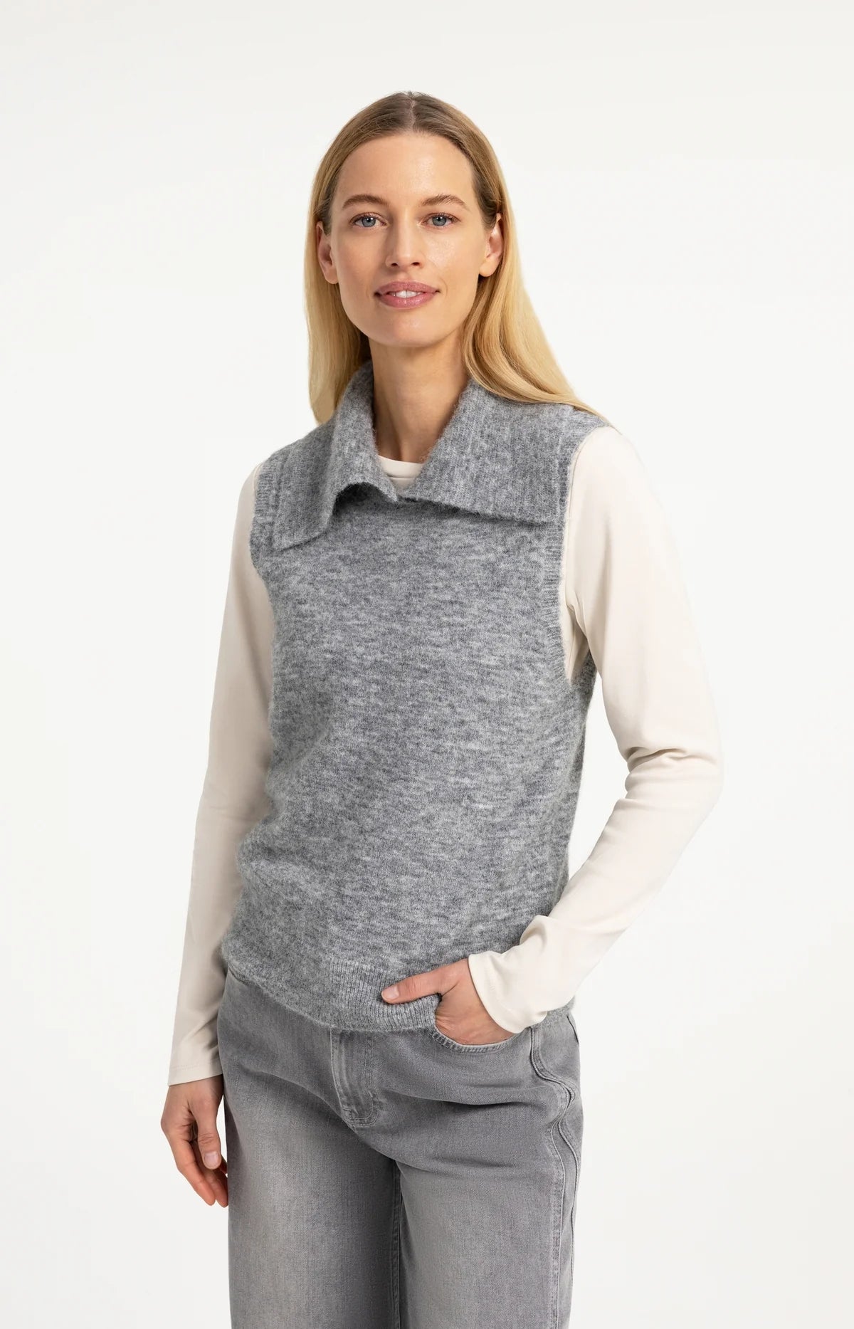 YaYa - Naima Sleeveless Knit Top