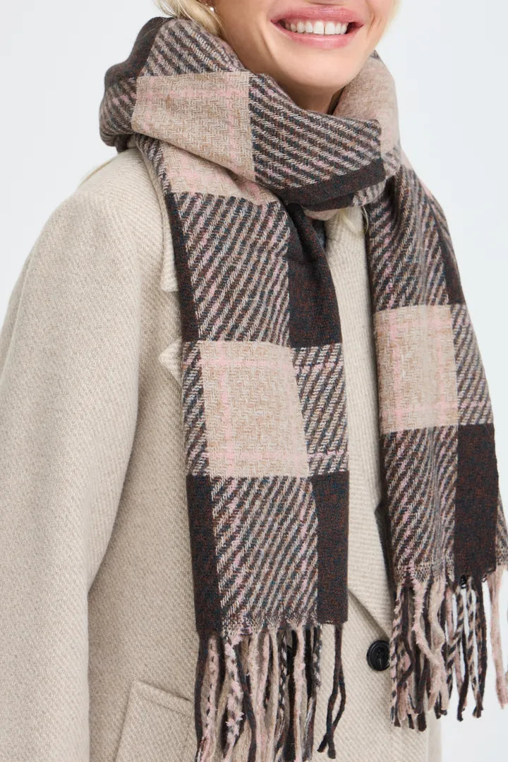 Byoung - Walvia Scarf