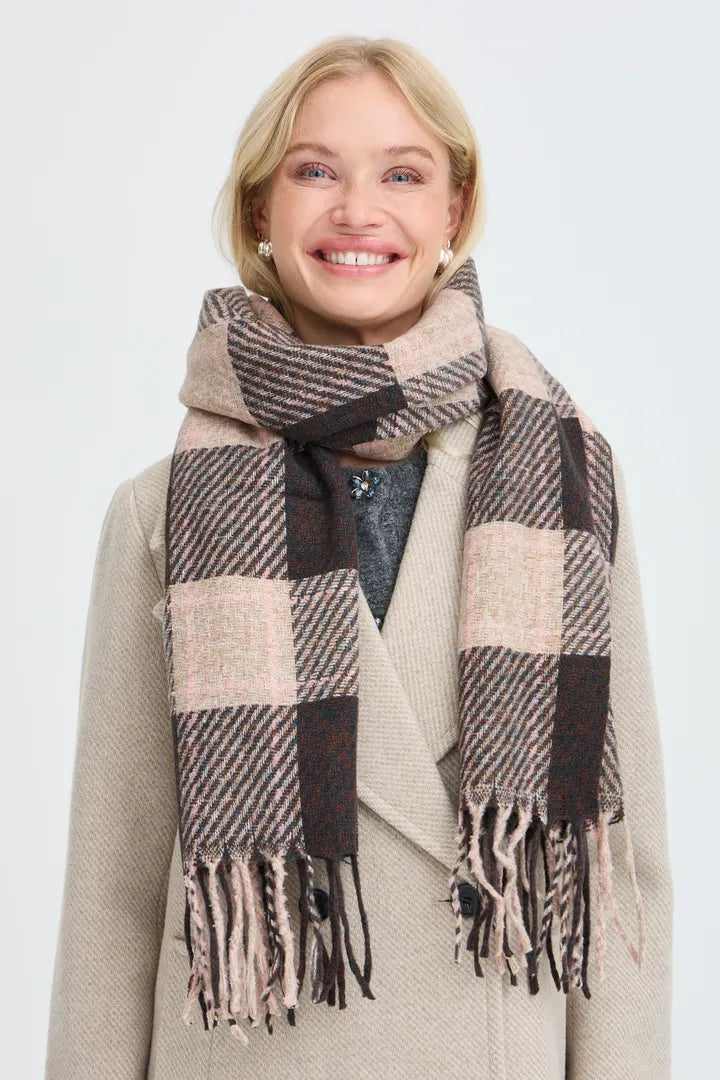 Byoung - Walvia Scarf