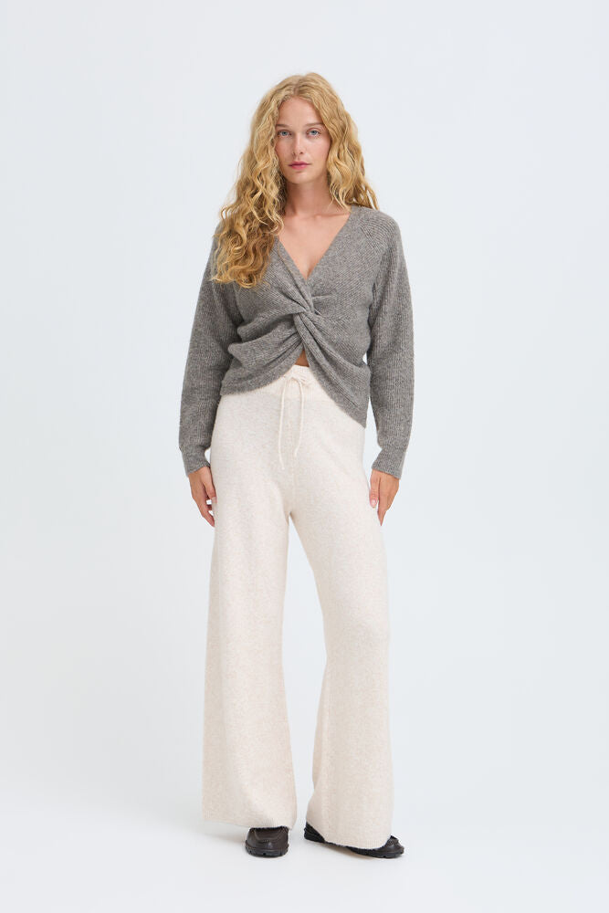 Byoung - Otaja Knot Jumper