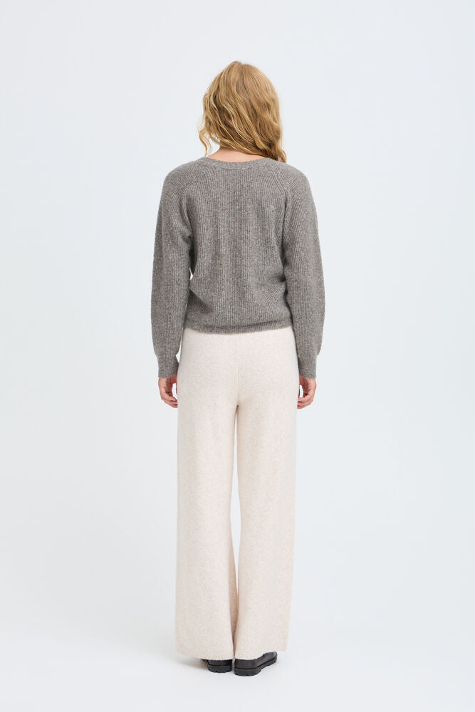 Byoung - Otaja Knot Jumper