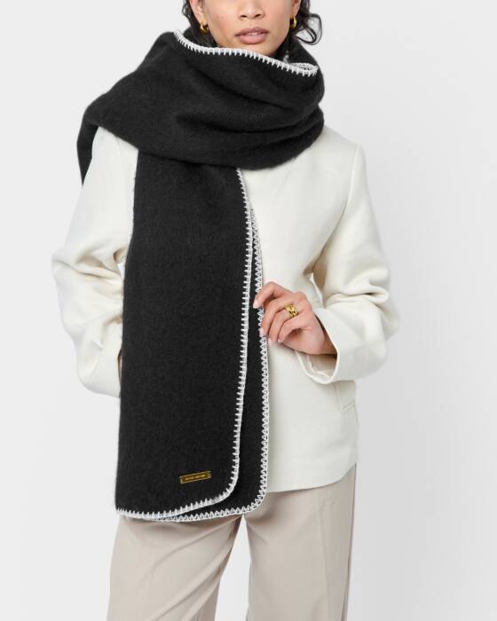 Katie Loxton - Whipstitch Scarf