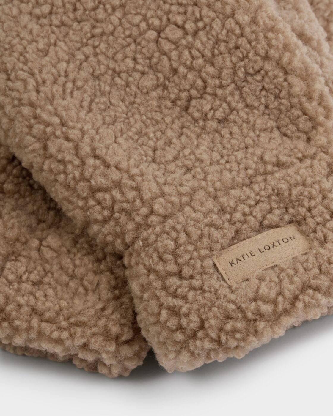 Katie Loxton - Teddy Mittens with Cord