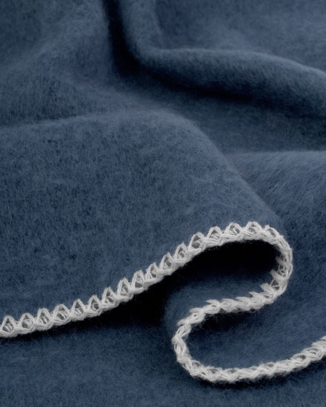 Katie Loxton - Whipstitch Scarf