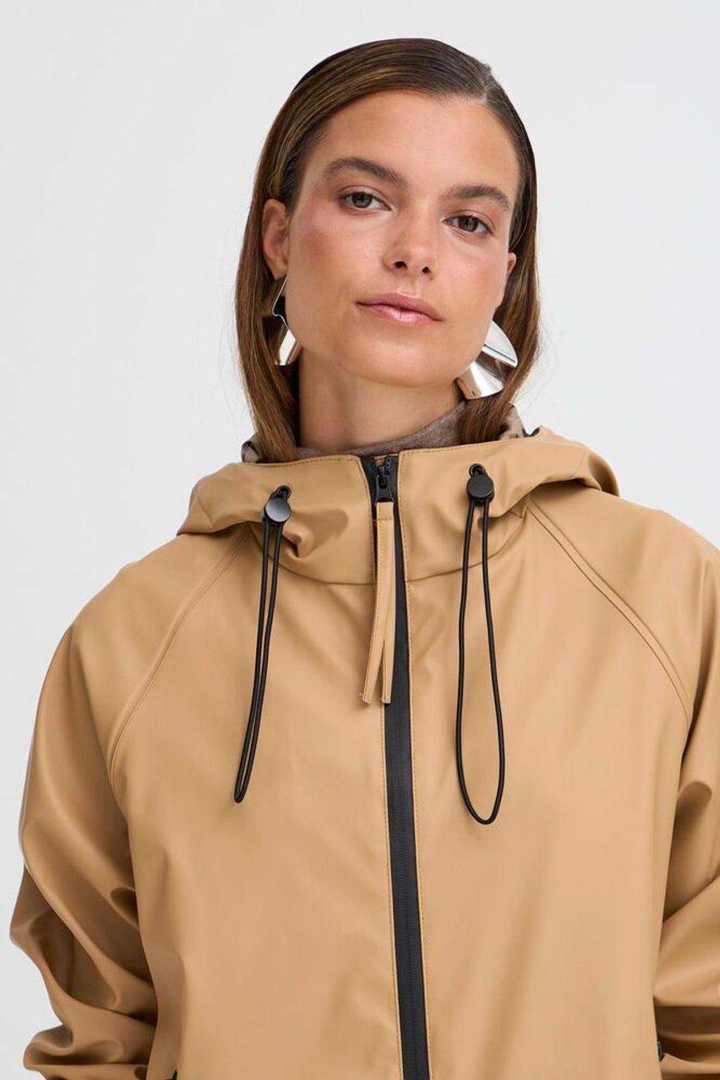 Byoung - Avan Coat