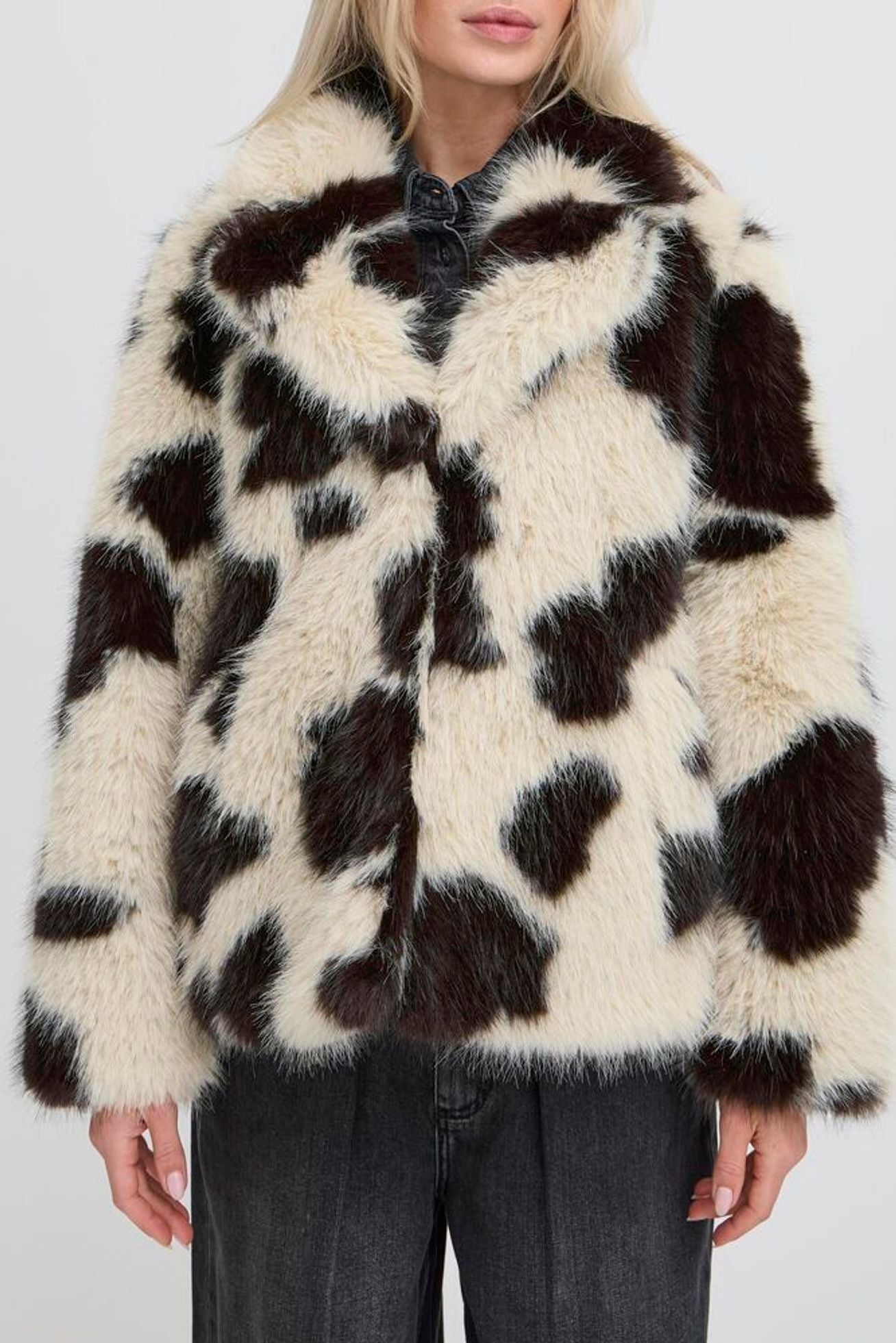 Byoung - Bemio Coat