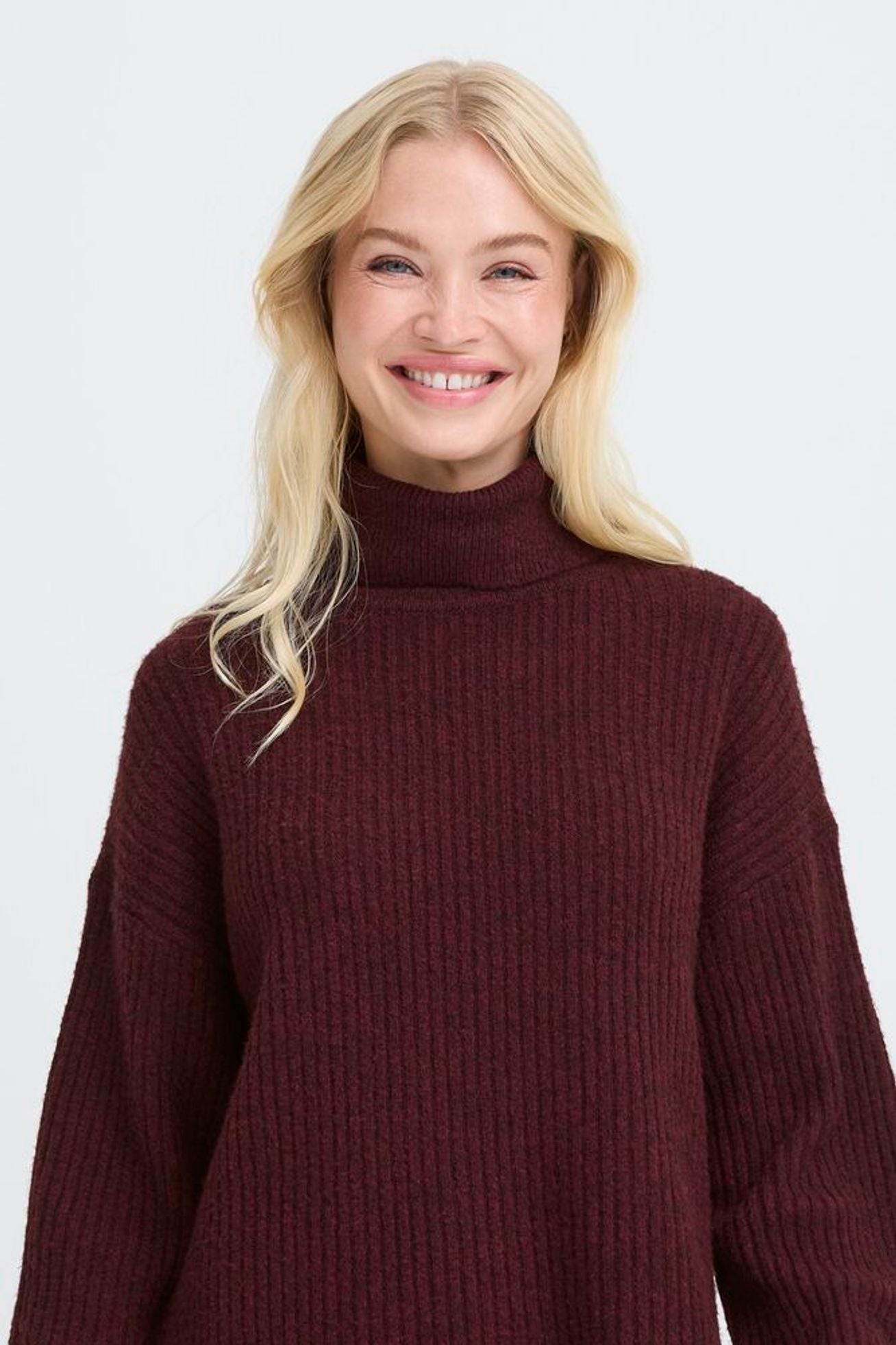 Byoung - Onema Rollneck