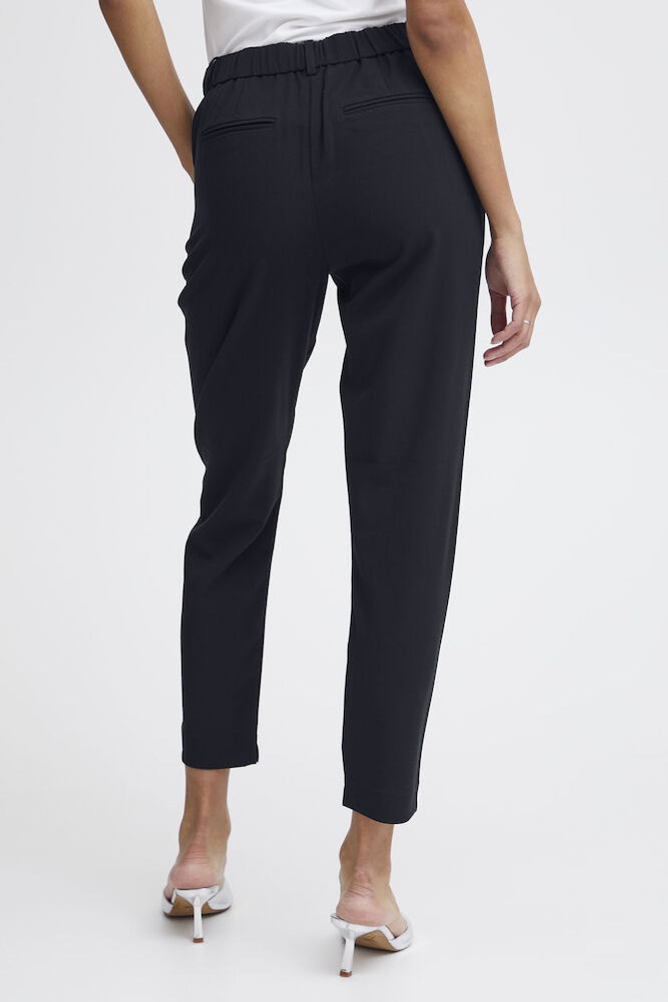 Byoung - Danta Pants Crop