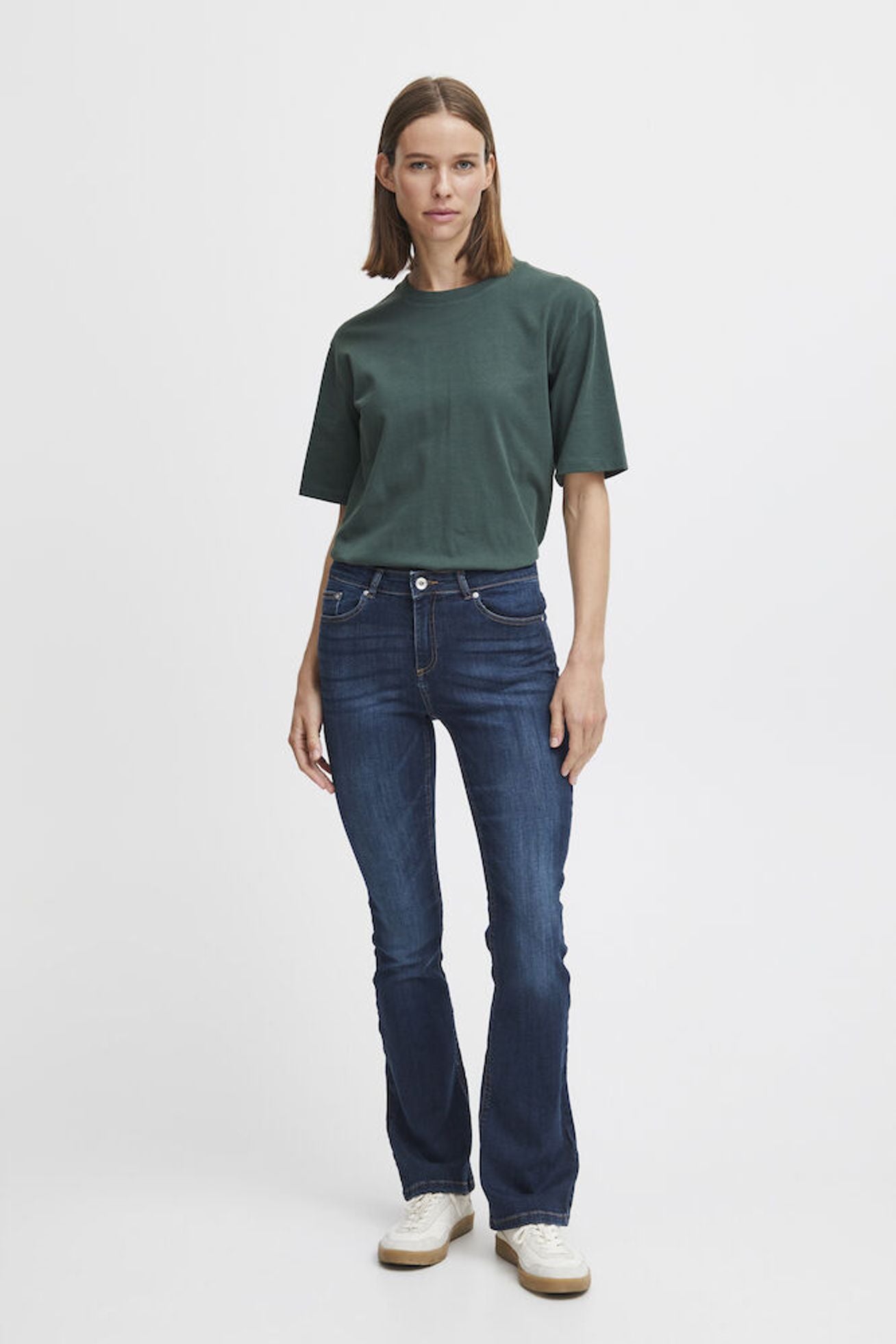 Byoung - Luni Flare Jeans