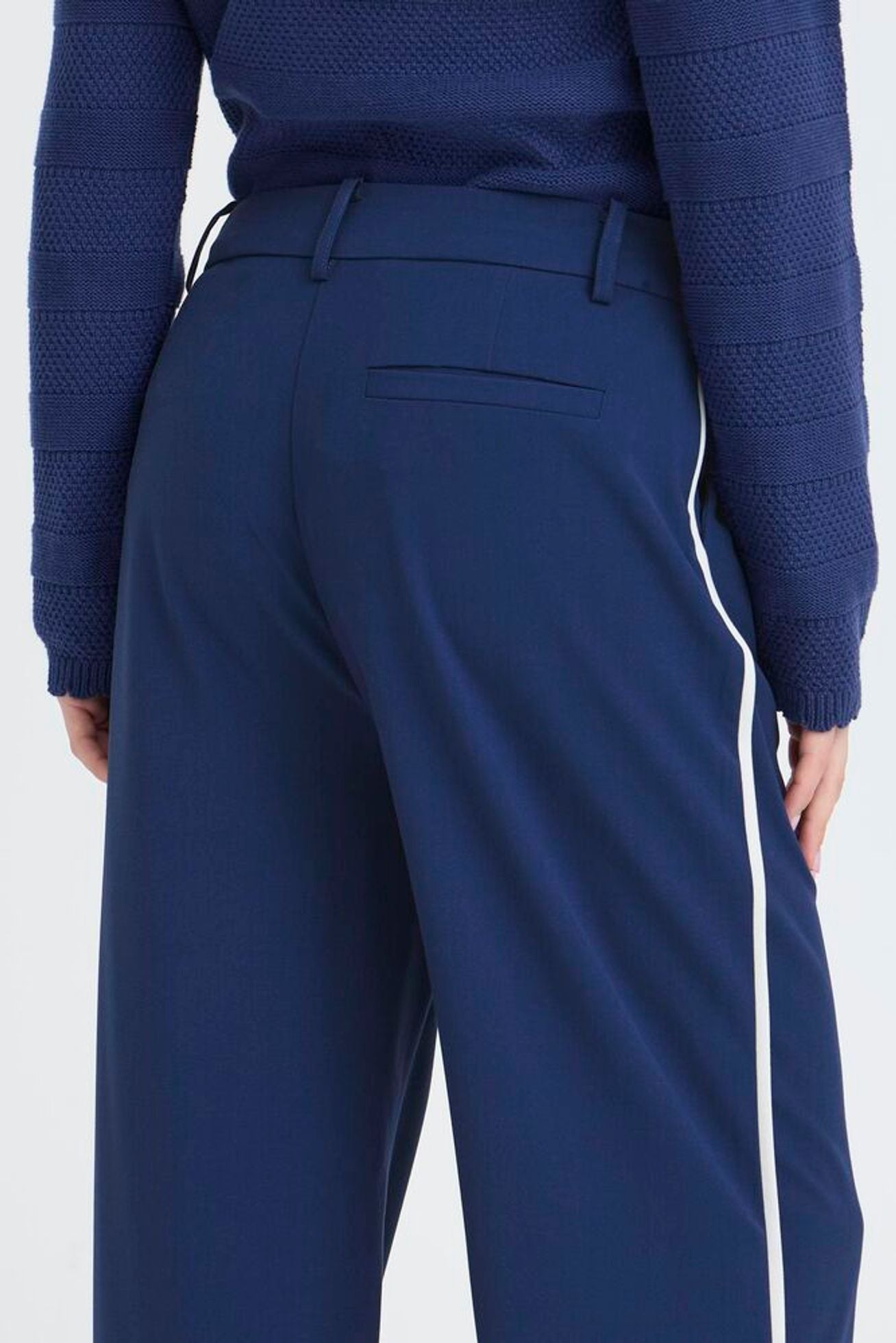 Byoung - Danta Piping Pants