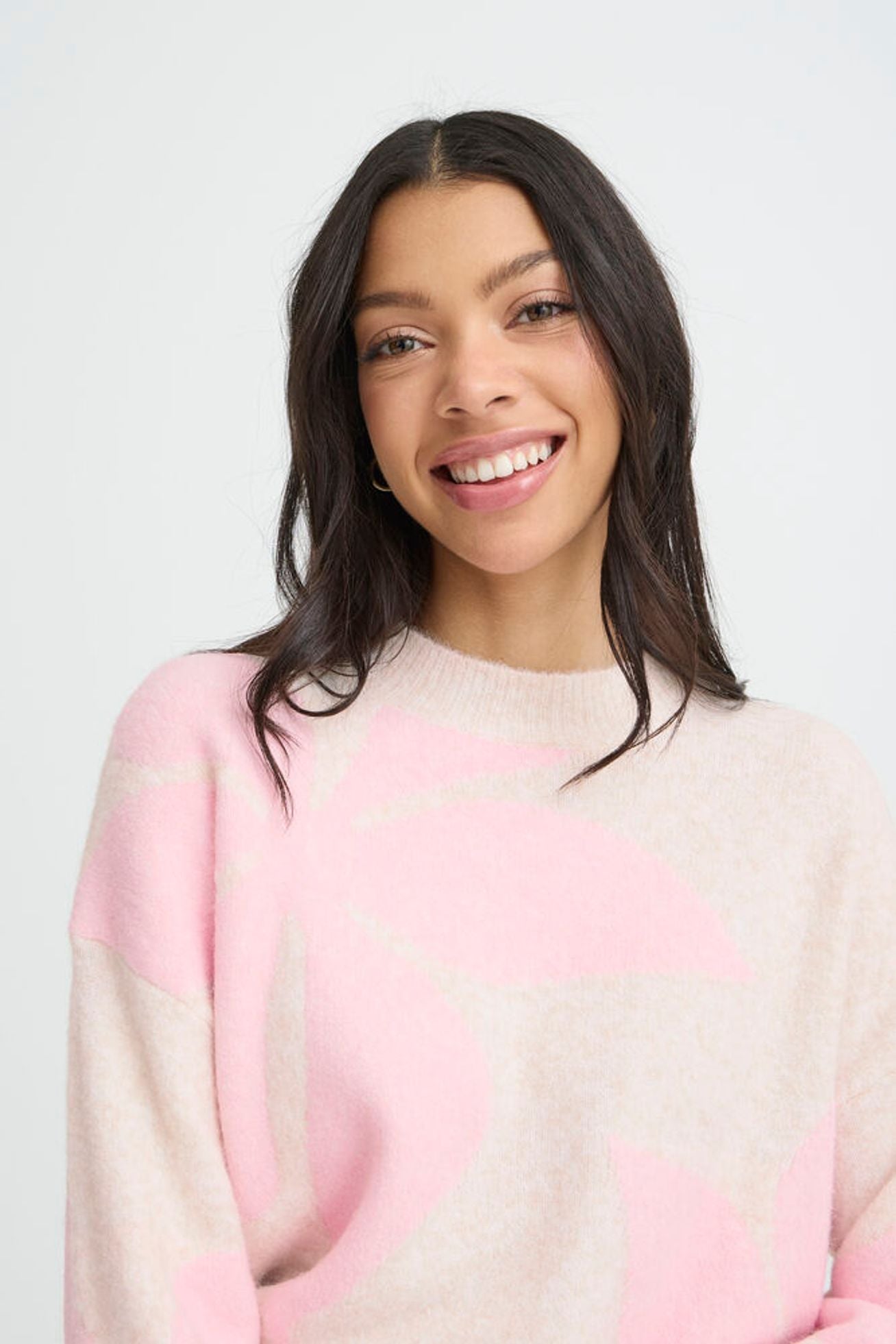 Byoung - Omea Flower Jumper 3