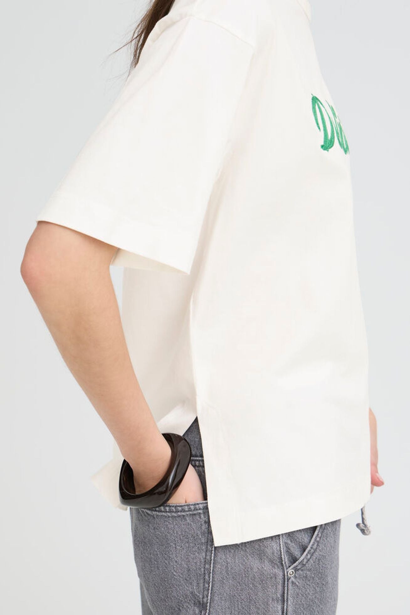 Byoung - Pandinna Delicate T-shirt