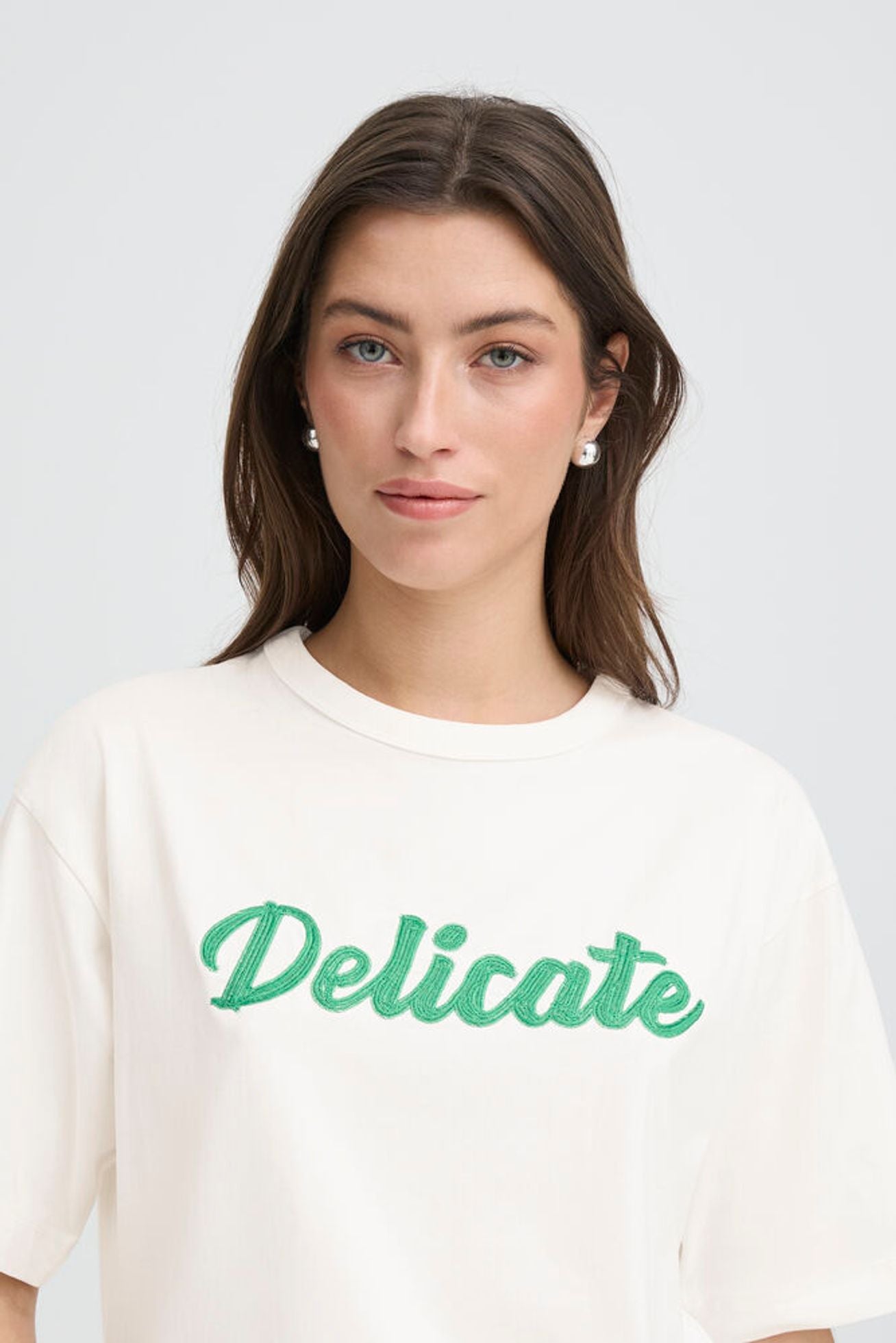 Byoung - Pandinna Delicate T-shirt
