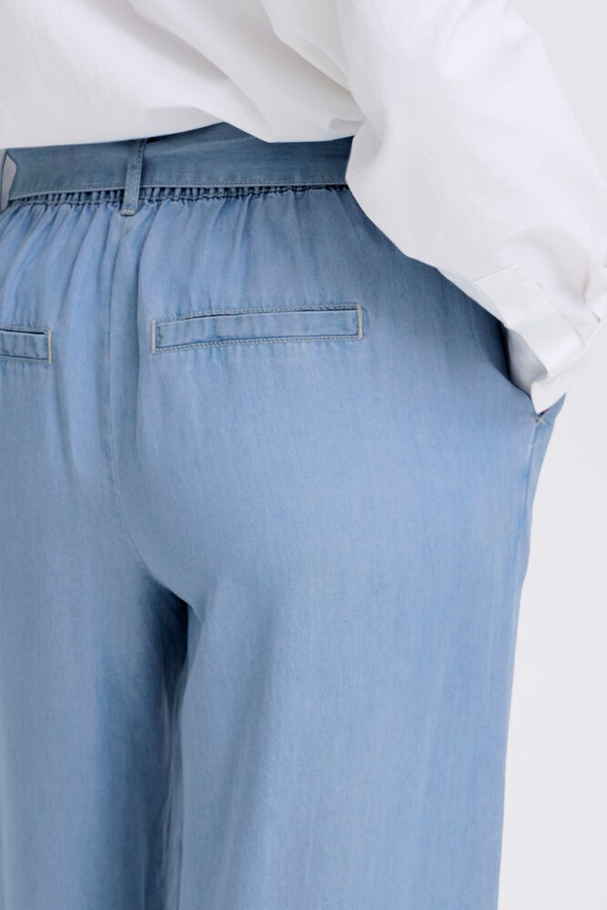 Byoung - Kosmo Crop Pants