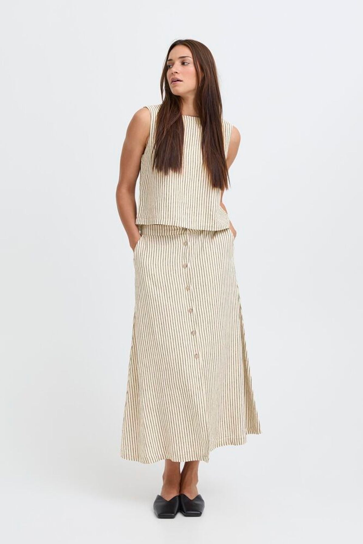 Byoung - Falakka Button Skirt