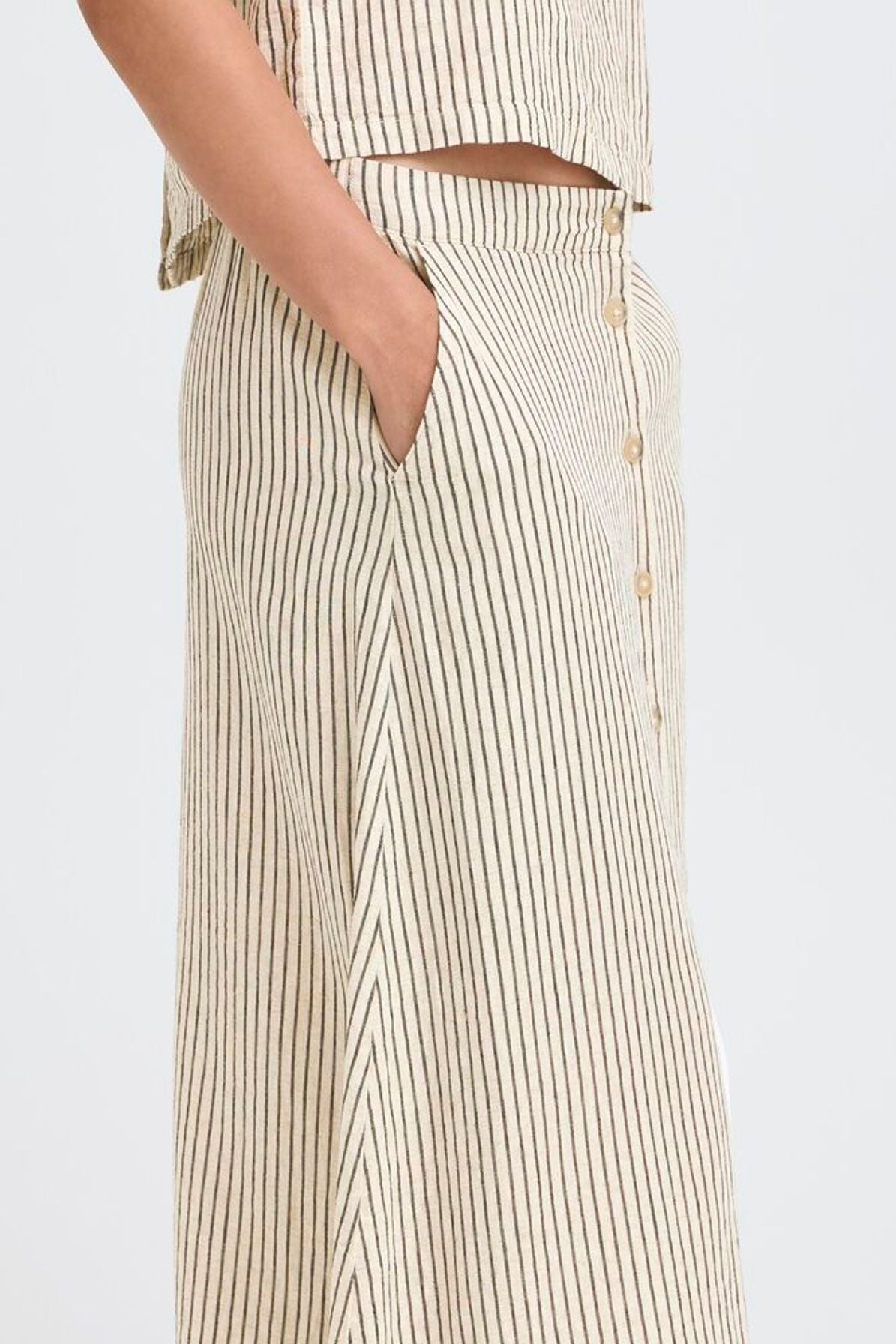 Byoung - Falakka Button Skirt