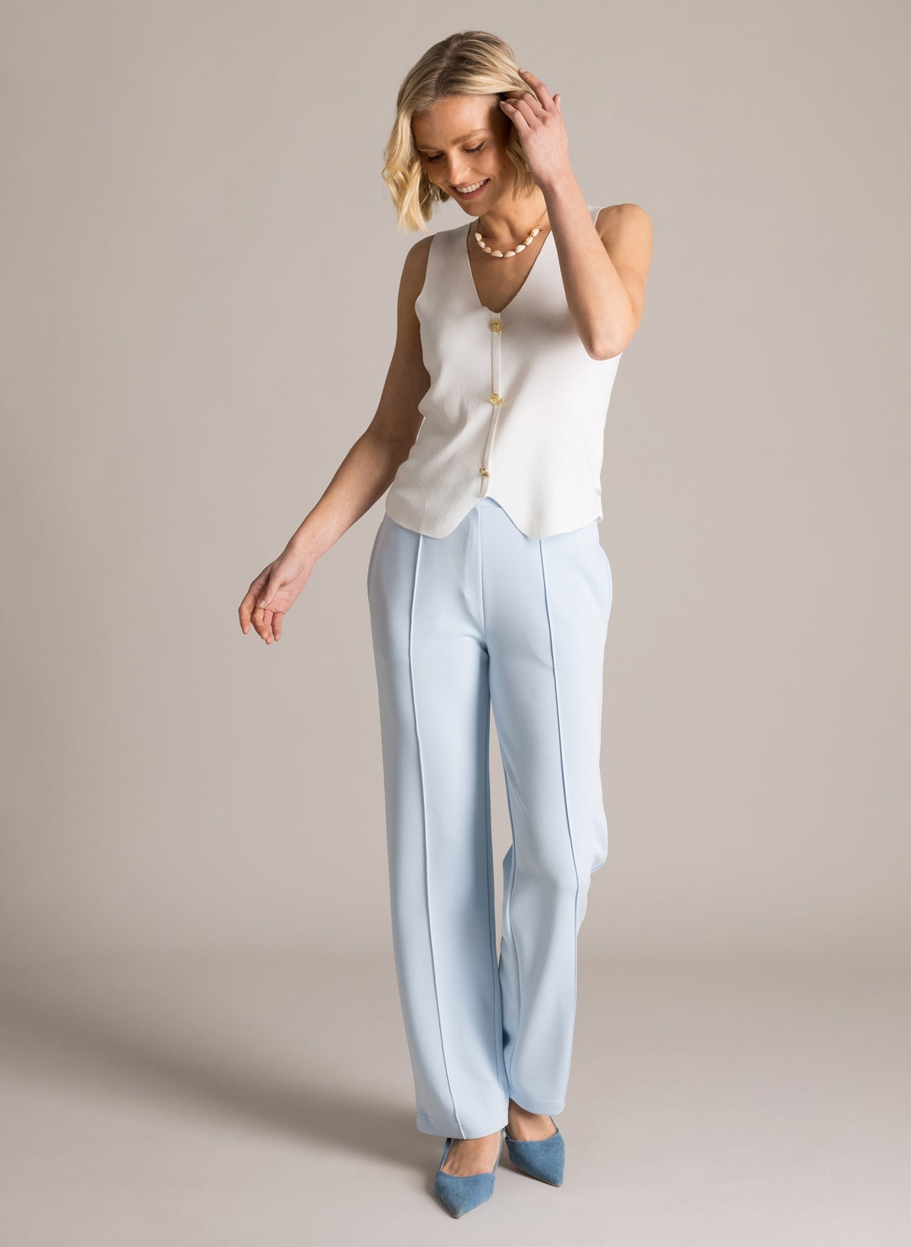 Yest - Tiara Essential