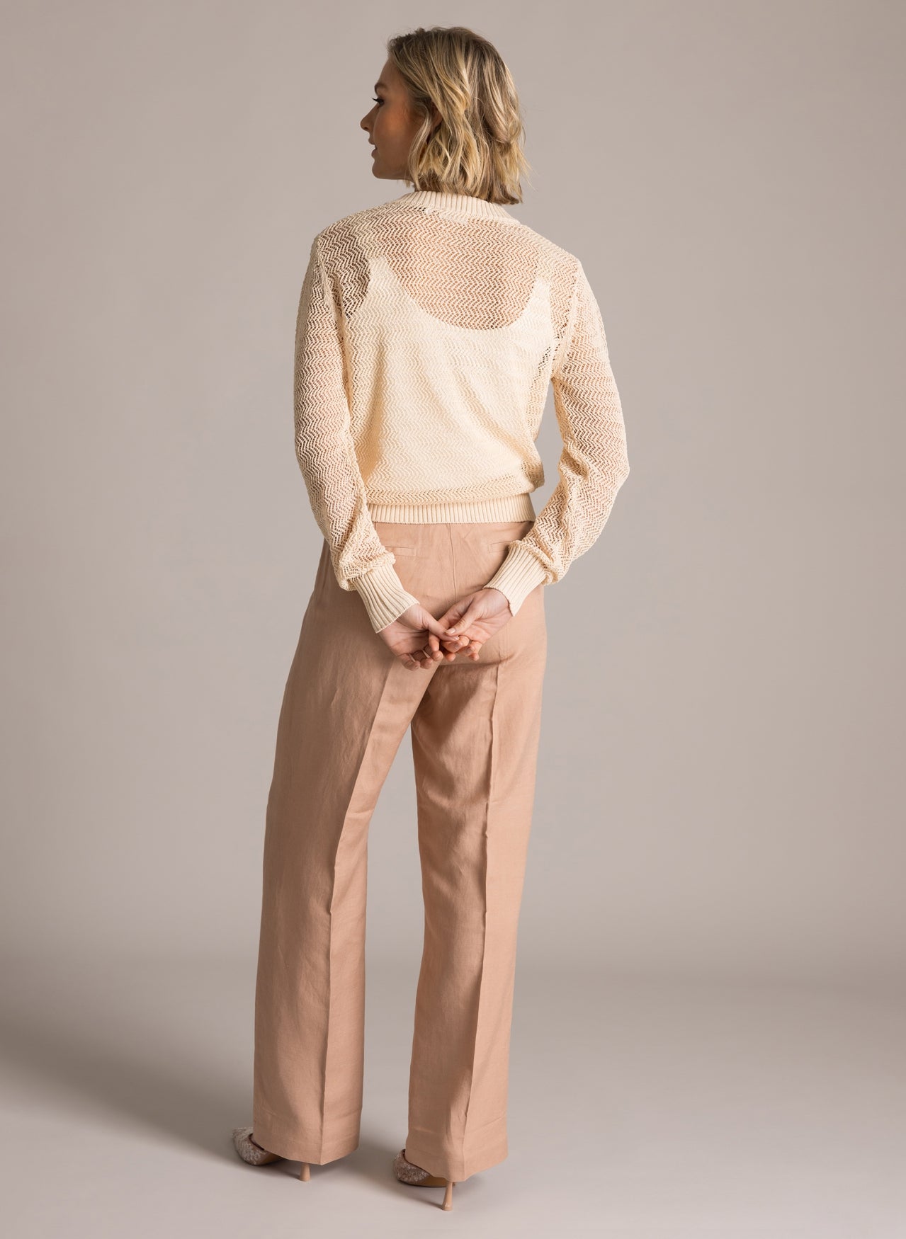 Yest - Sarani Essential